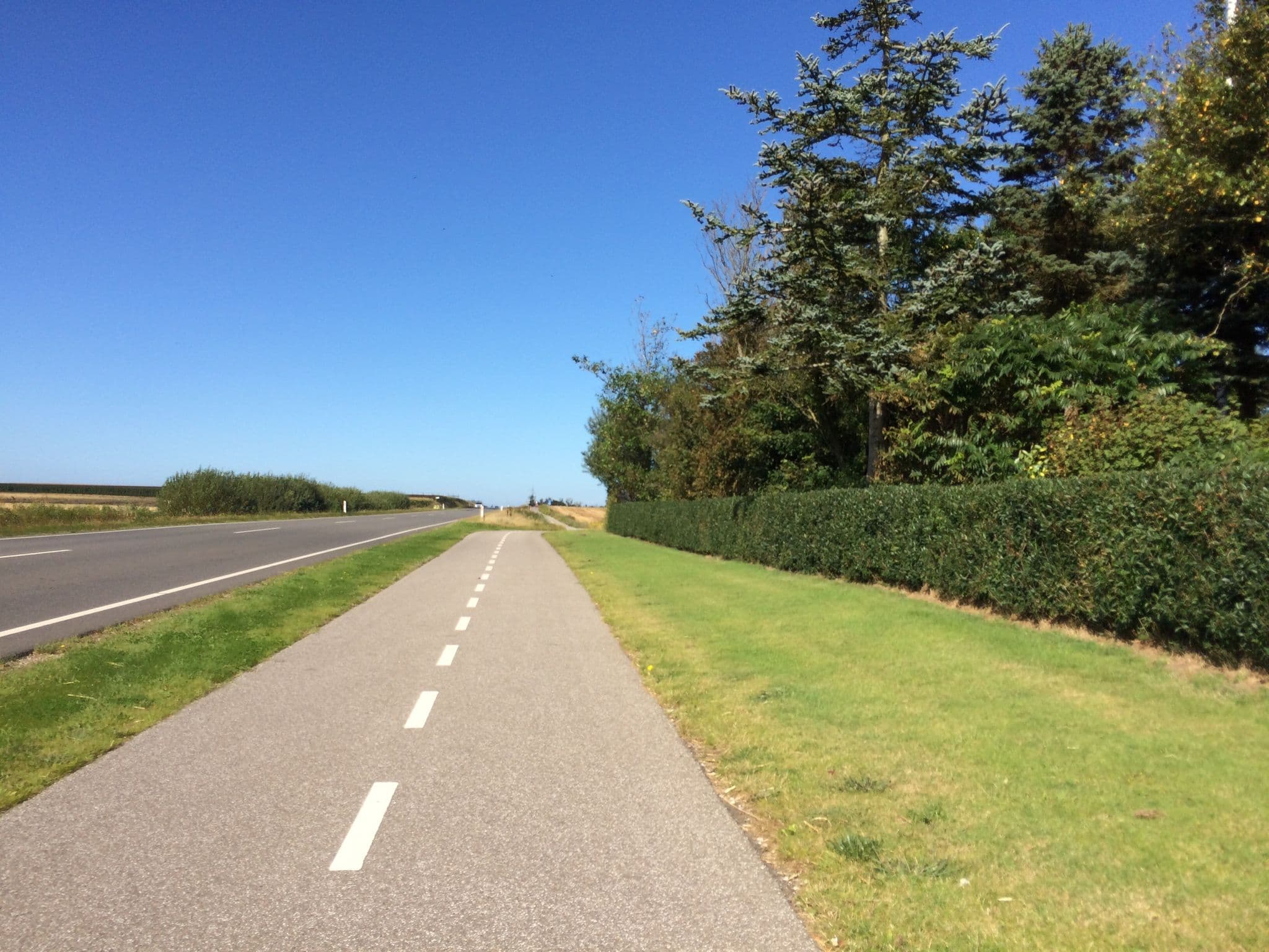 Street view near Ledgård Landboturisme, Ulfborg — © peterleth (CC BY-SA · Mapillary)