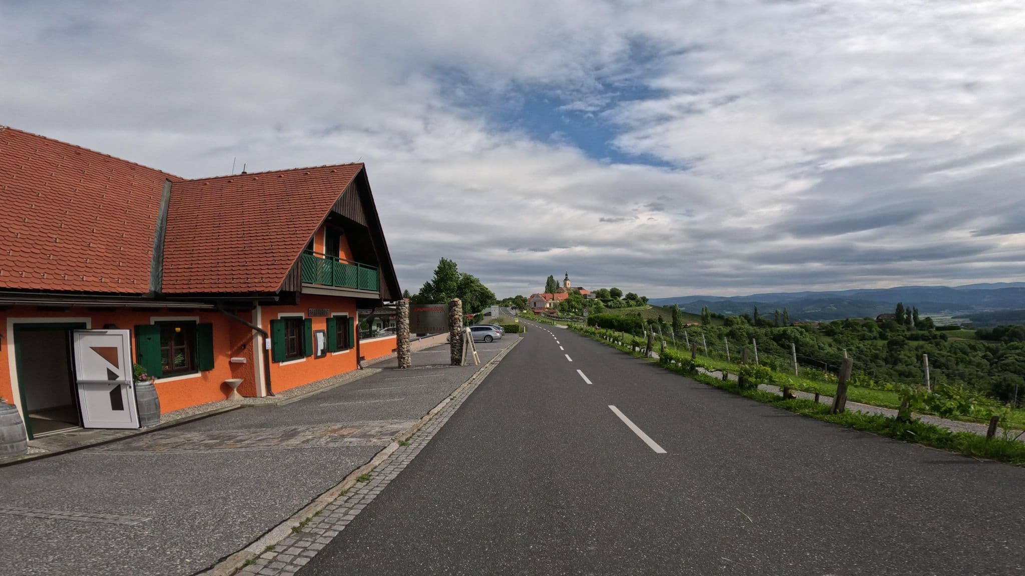 Street view near Cafe-Restaurant-Winzerzimmer Wohlmuth–Lückl, Heimschuh — © djpixel (CC BY-SA · Mapillary)