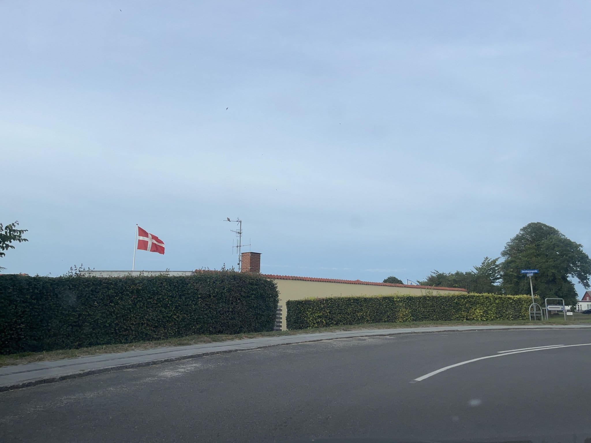 Street view near Hotel KokkenBerg, Allinge — © fod (CC BY-SA · Mapillary)