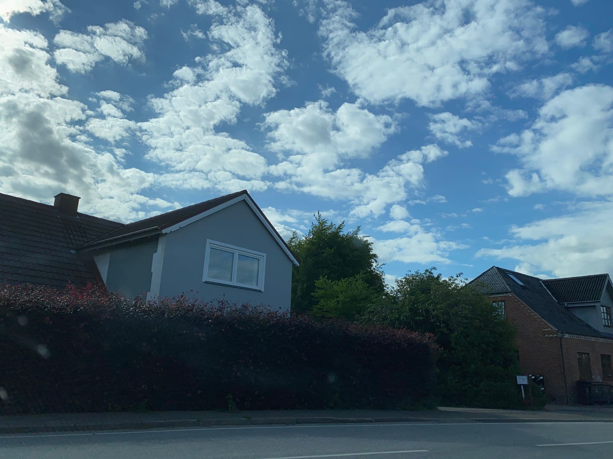 Street view near Torvehallen Voervadsbro Bed & Breakfast, Brædstrup — © mapnerd_dk (CC BY-SA · Mapillary)