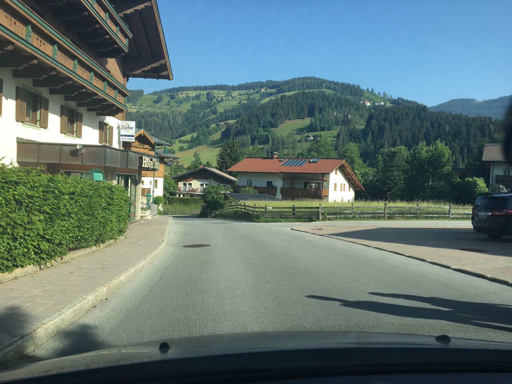 Street view near Hotel Sonne, Hof — © chicc0 (CC BY-SA · Mapillary)