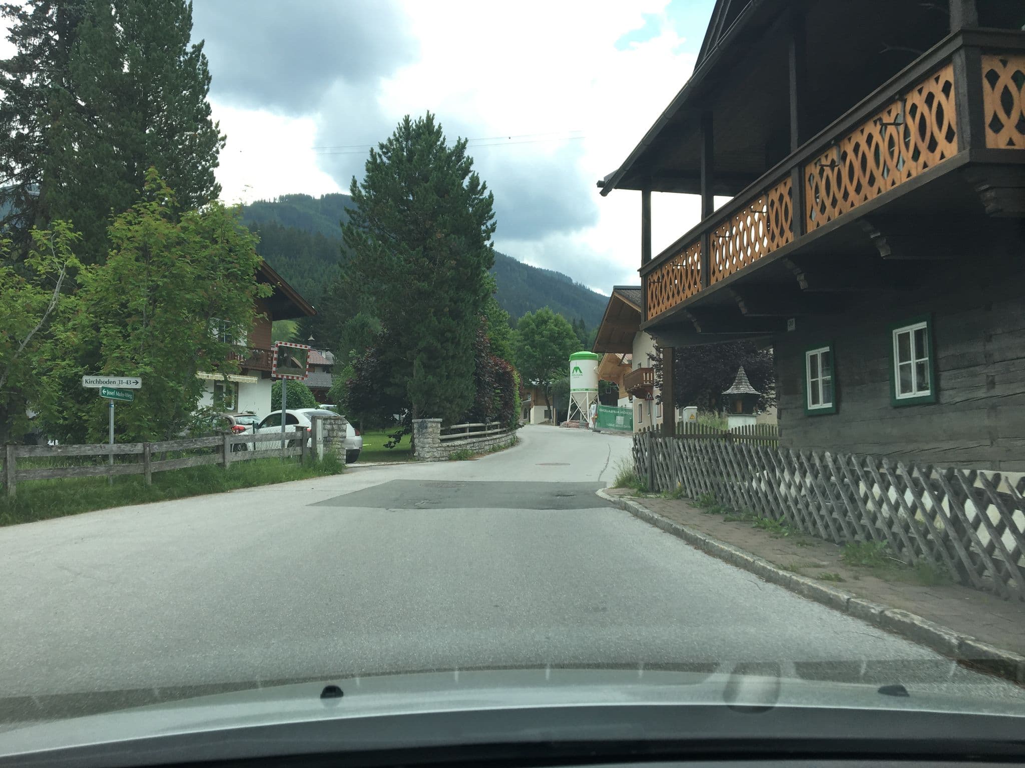 Street view near Haus Jansa, Hof — © chicc0 (CC BY-SA · Mapillary)