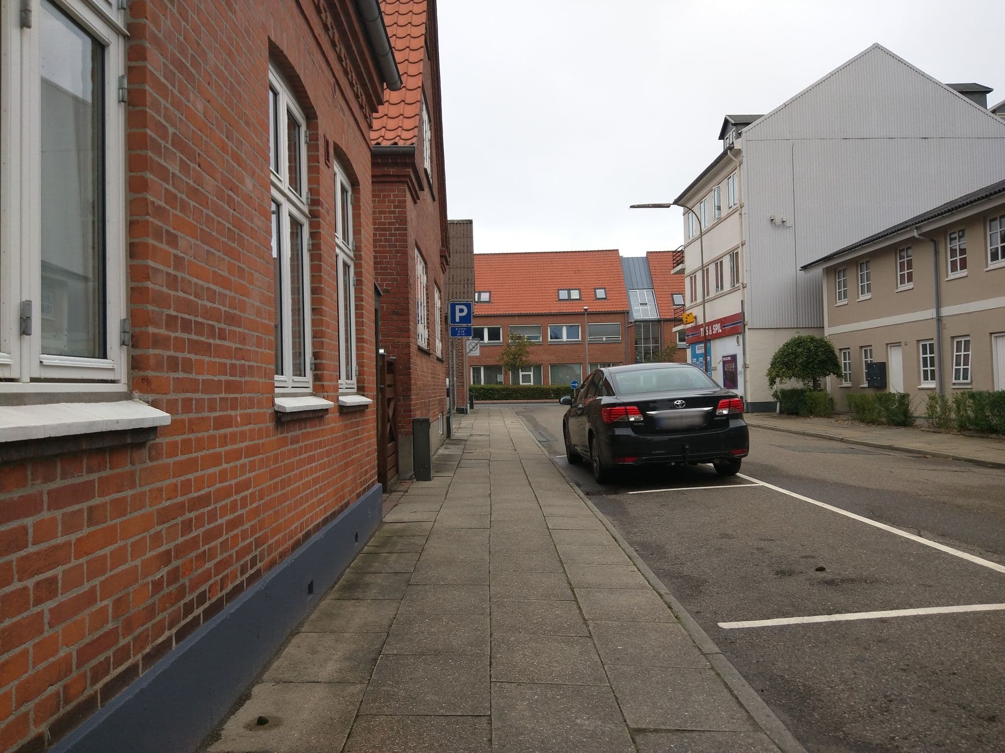 Street view near Oasen, Viborg — © beer119 (CC BY-SA · Mapillary)