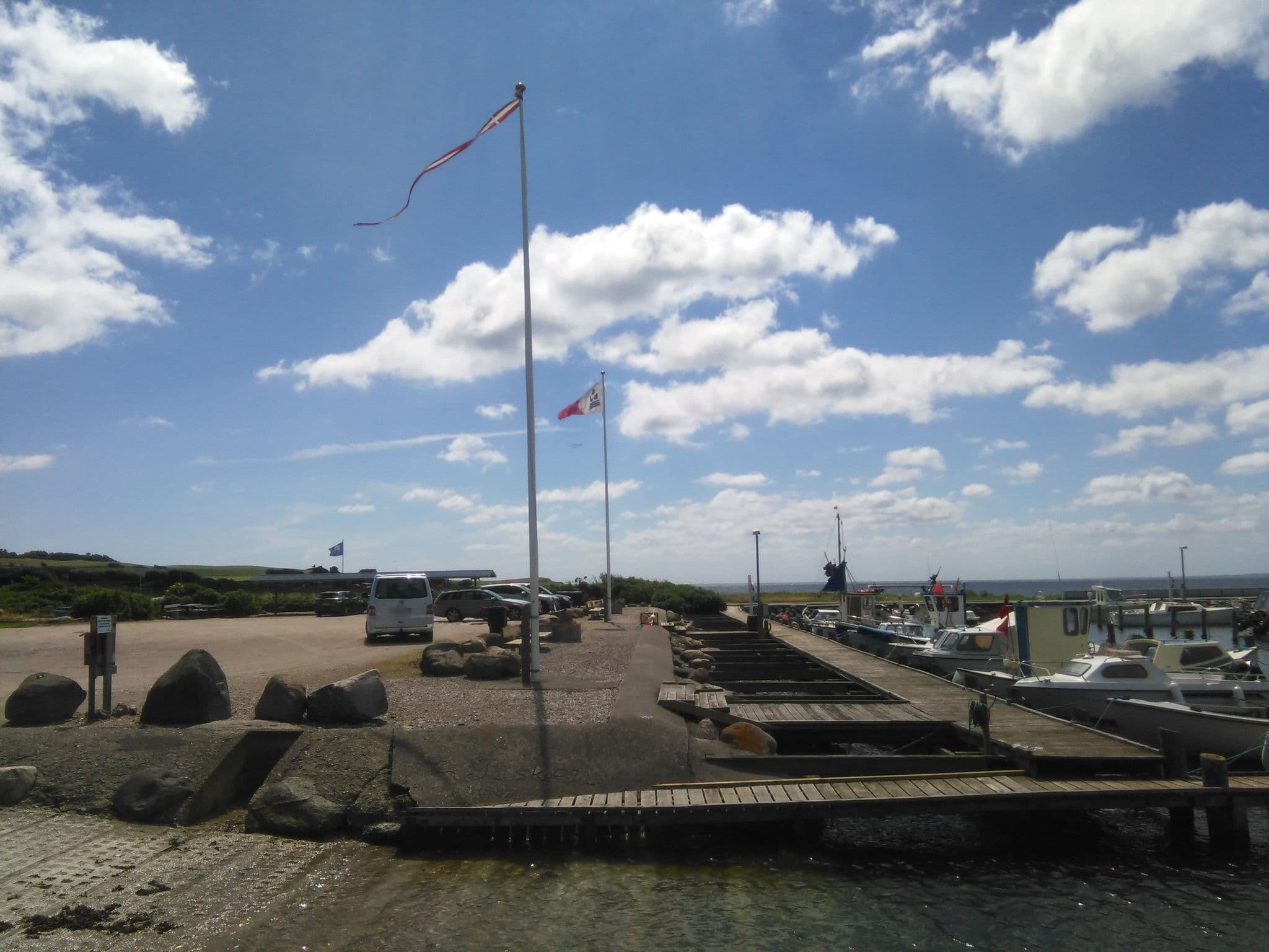 Street view near Skødshoved Bro Jollehavn, Hjortshøj — © nico (CC BY-SA · Mapillary)