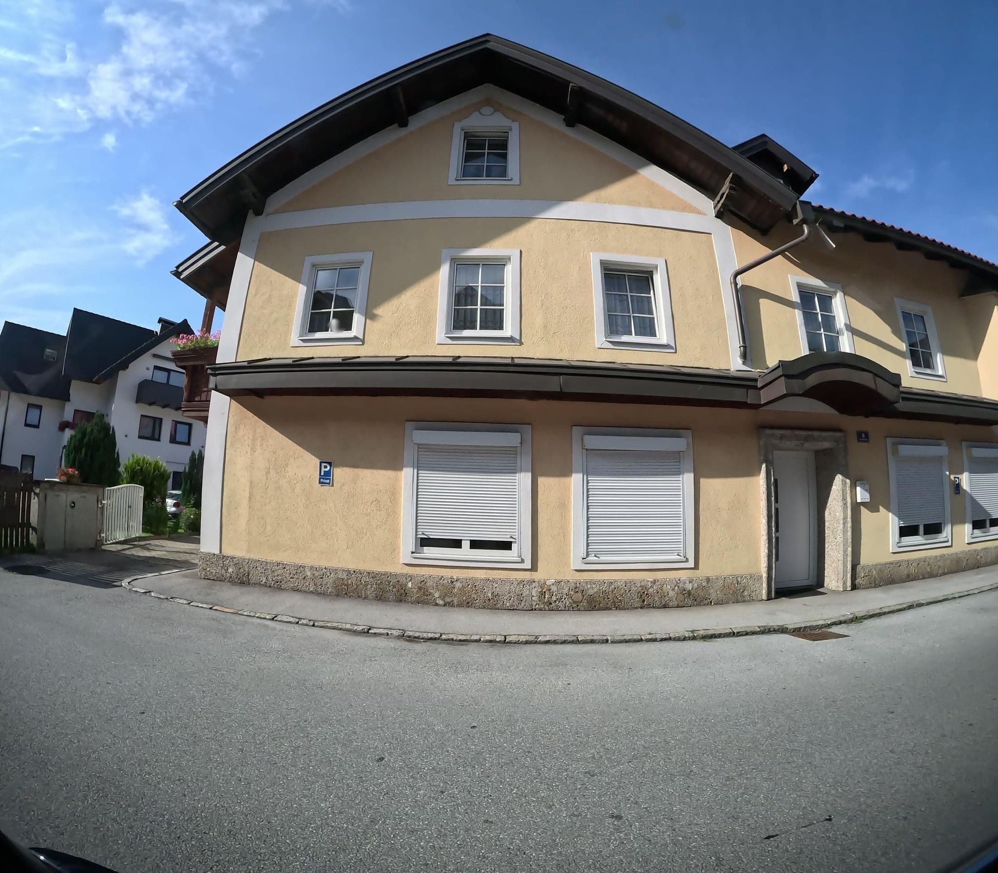 Street view near Haus Susanne, Grödig — © erias (CC BY-SA · Mapillary)