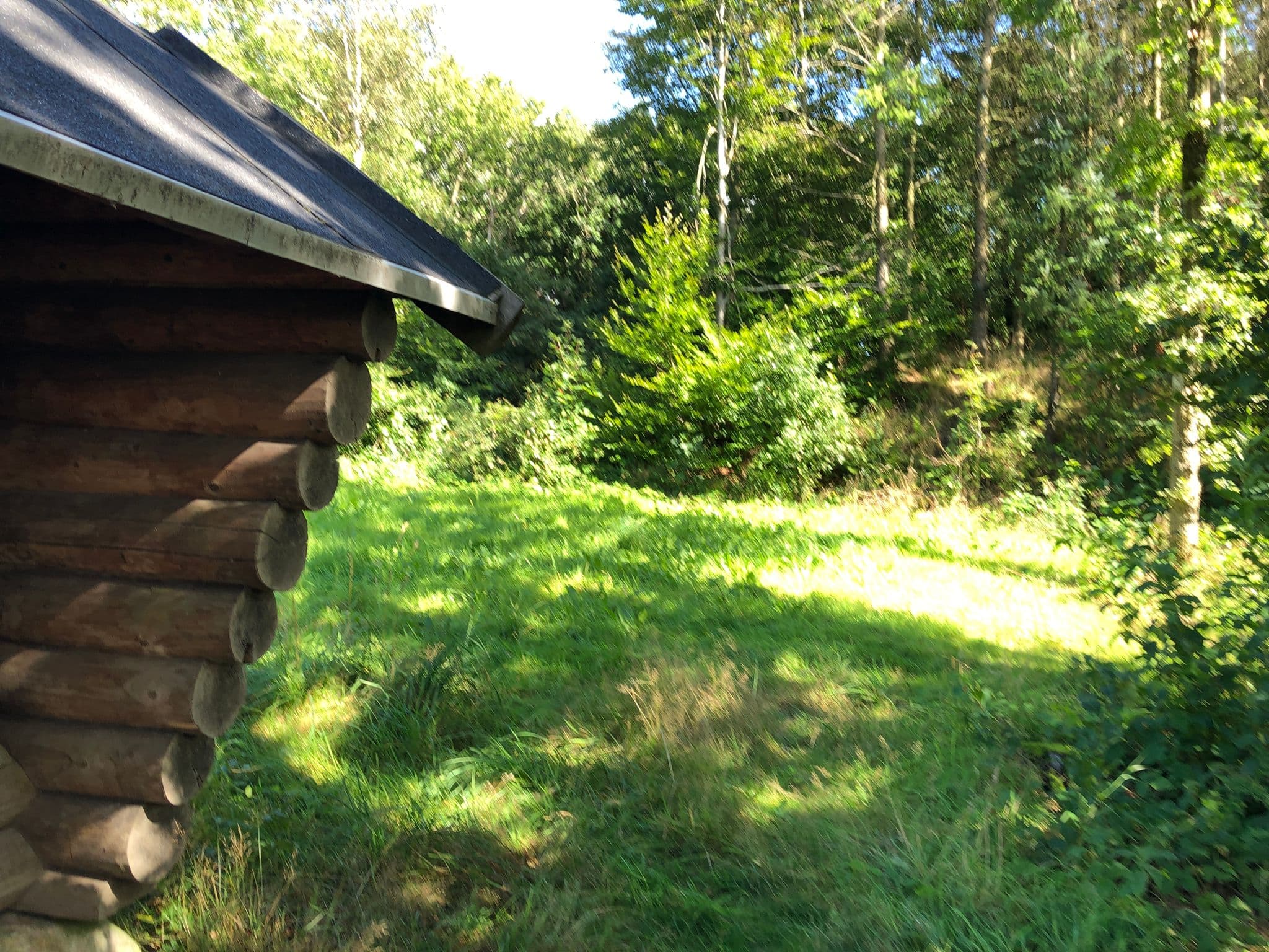 Street view near Møborg Skov Shelterplads, Vemb — © peterleth (CC BY-SA · Mapillary)