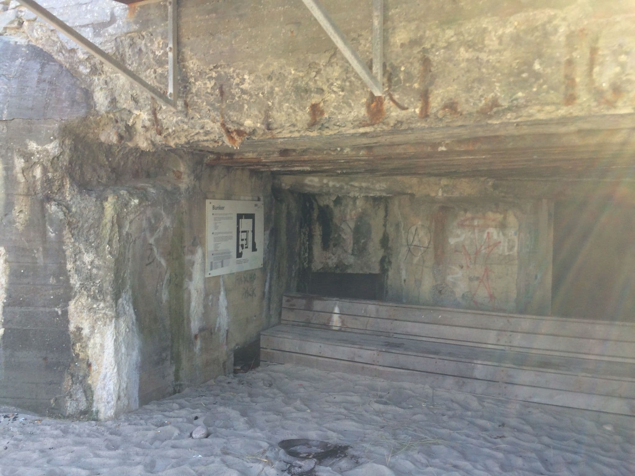 Street view near Shelterplads i bunker ved Naturrum Thyborøn, Thyborøn — © peterleth (CC BY-SA · Mapillary)