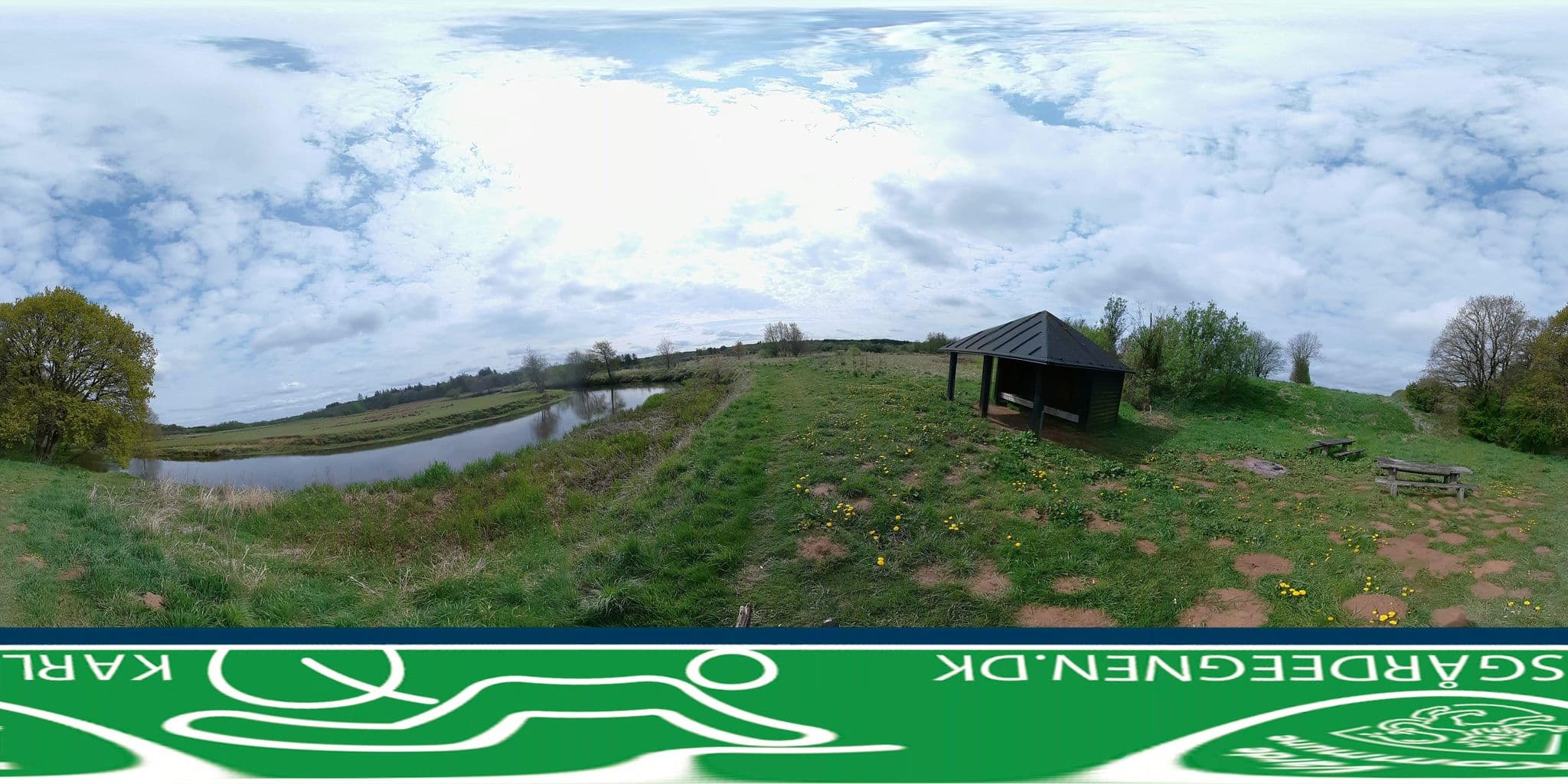 Street view near Trædestenen v. Sig Kapelbanke, Varde — © jenspeterhansen (CC BY-SA · Mapillary)
