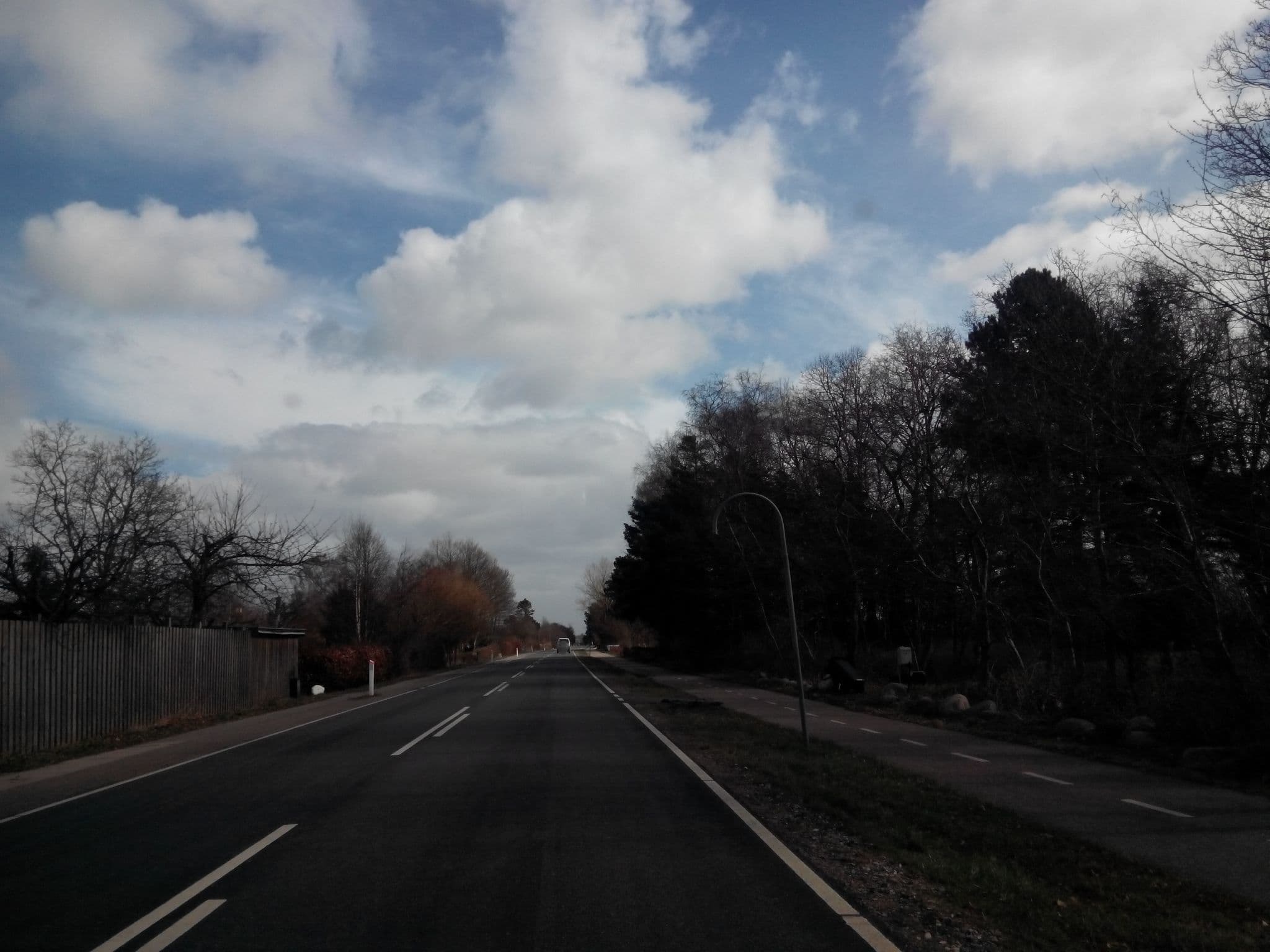 Street view near Hus 3 - Mols, Ebeltoft — © allangf (CC BY-SA · Mapillary)