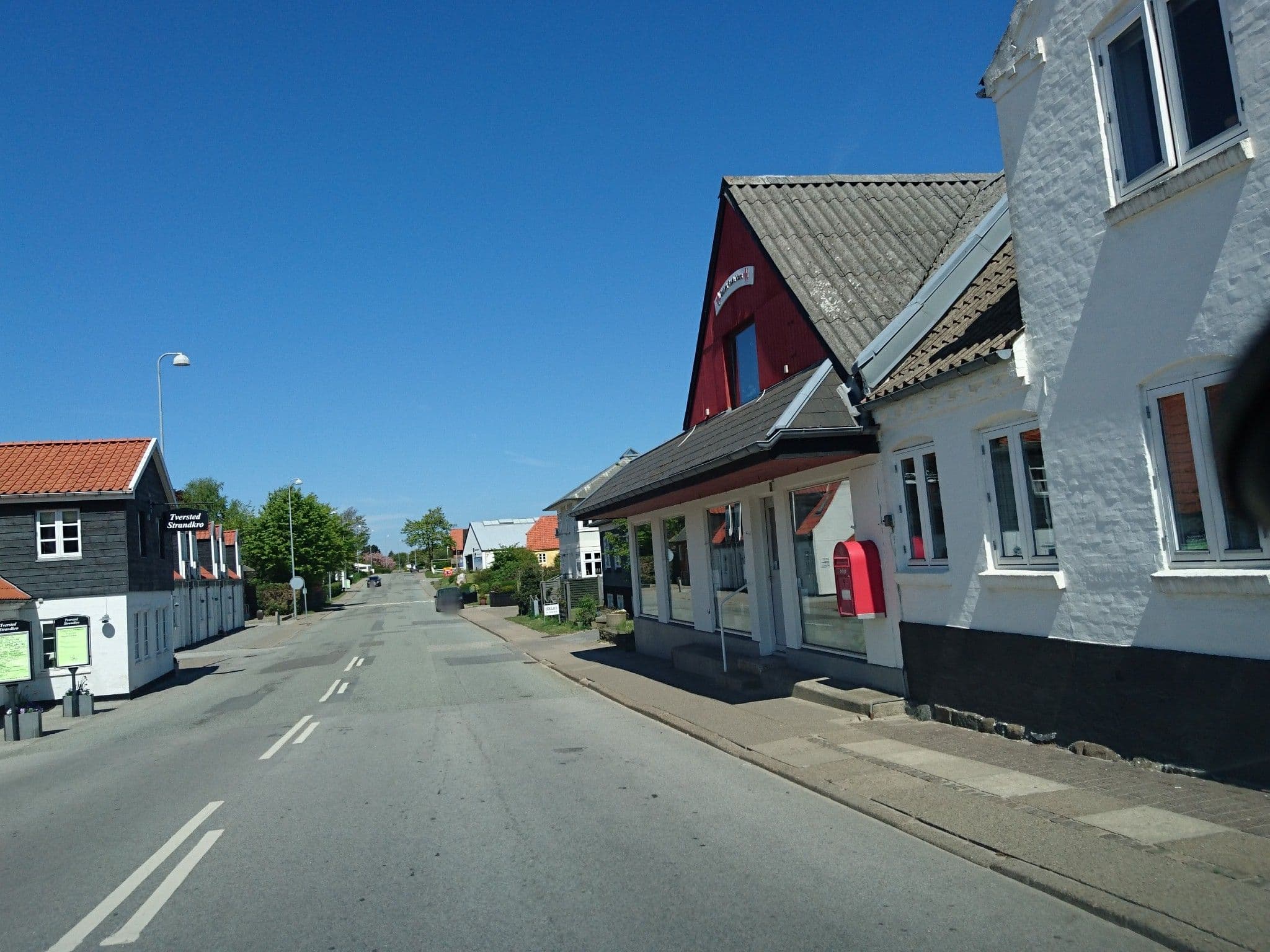 Street view near Tversted Strandkro, Nørre Bindslev — © stokrenden (CC BY-SA · Mapillary)