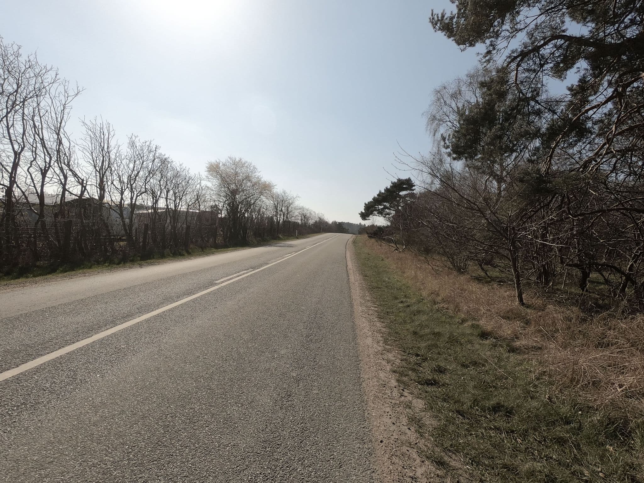Street view near Rågeleje Camping, Tisvilde — © neogeografen (CC BY-SA · Mapillary)