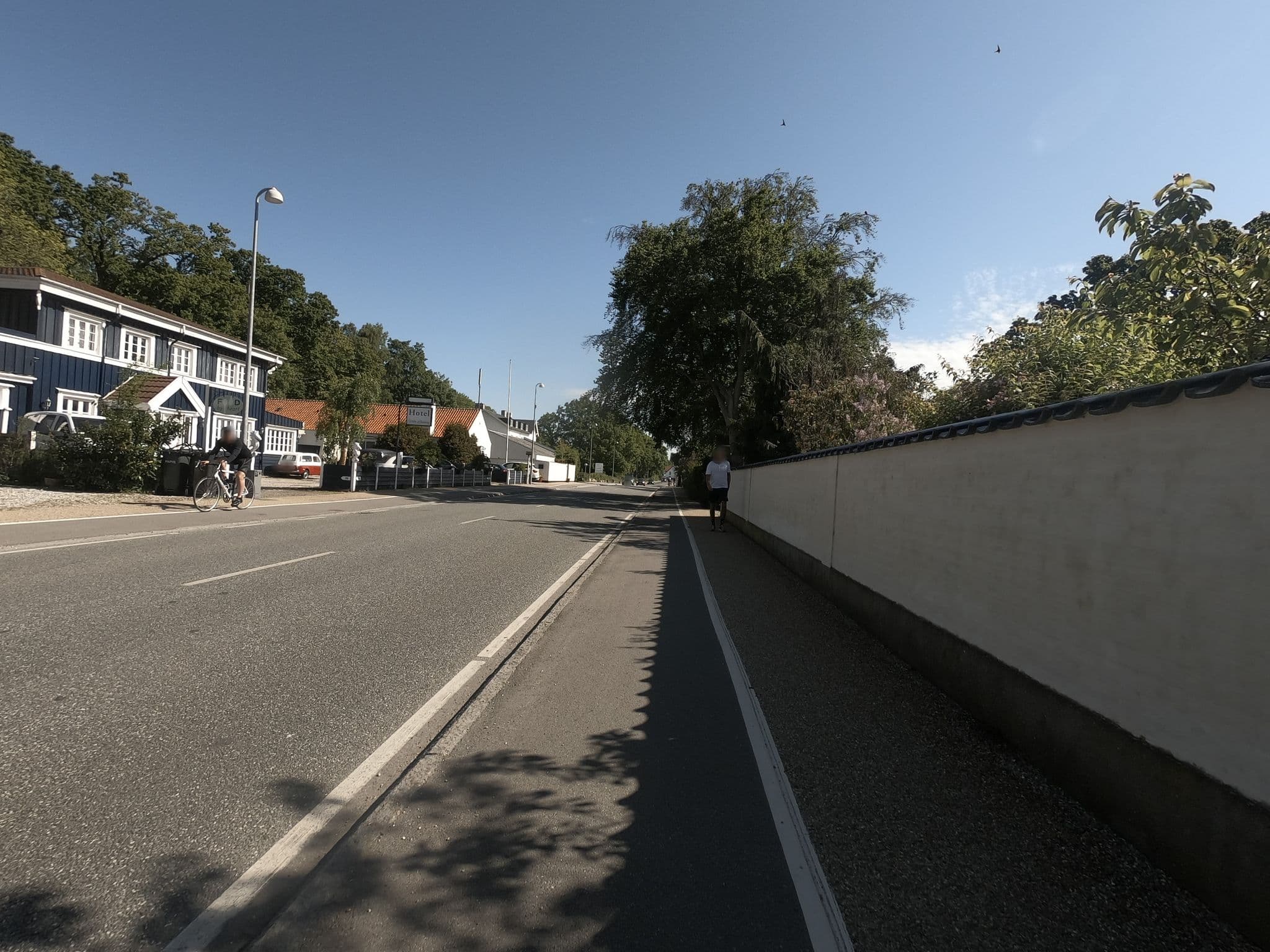 Street view near Hotel Villa Brinkly, Espergærde — © neogeografen (CC BY-SA · Mapillary)