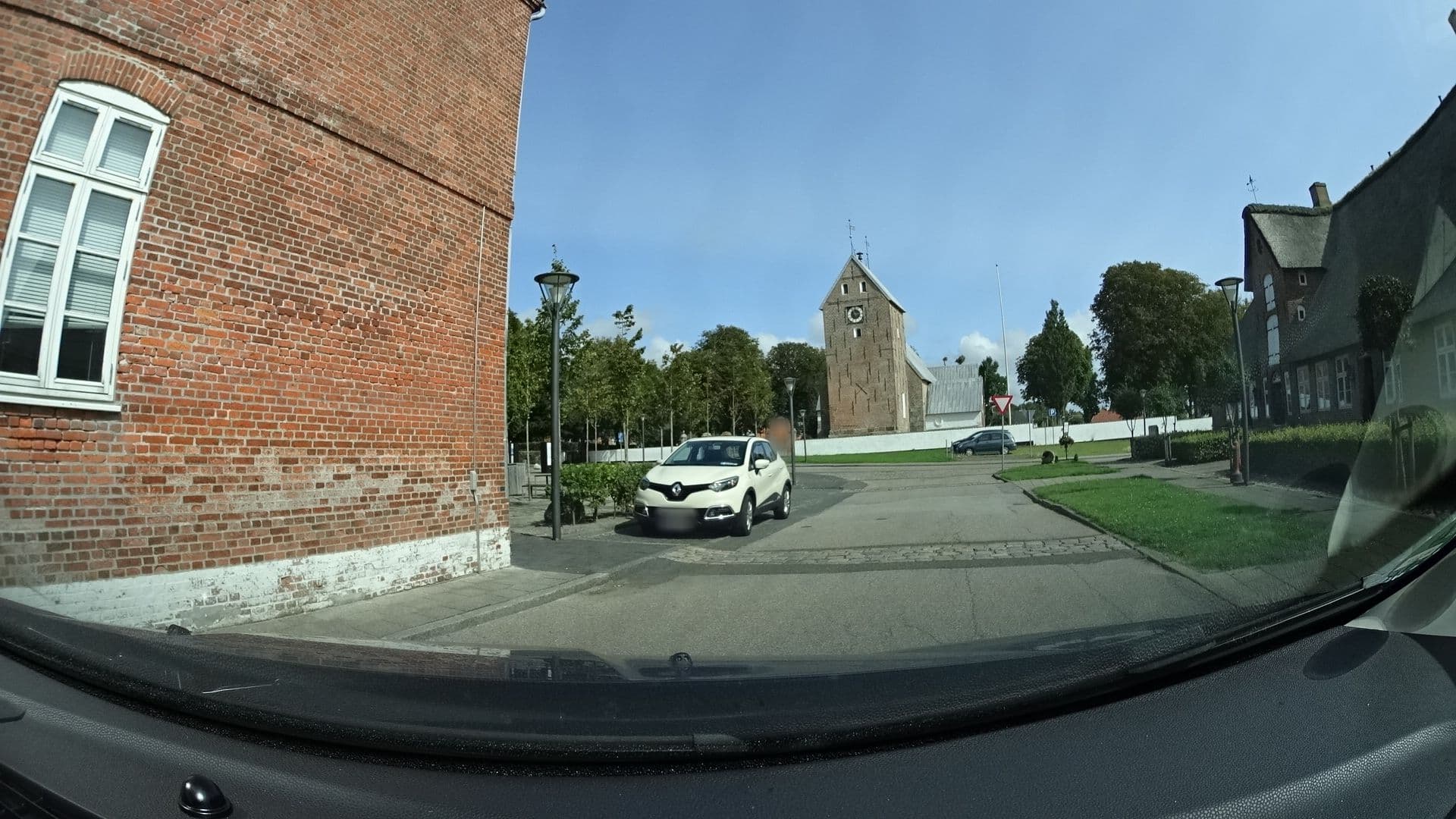 Street view near Marskhotellet, Højer — © sashazykov (CC BY-SA · Mapillary)