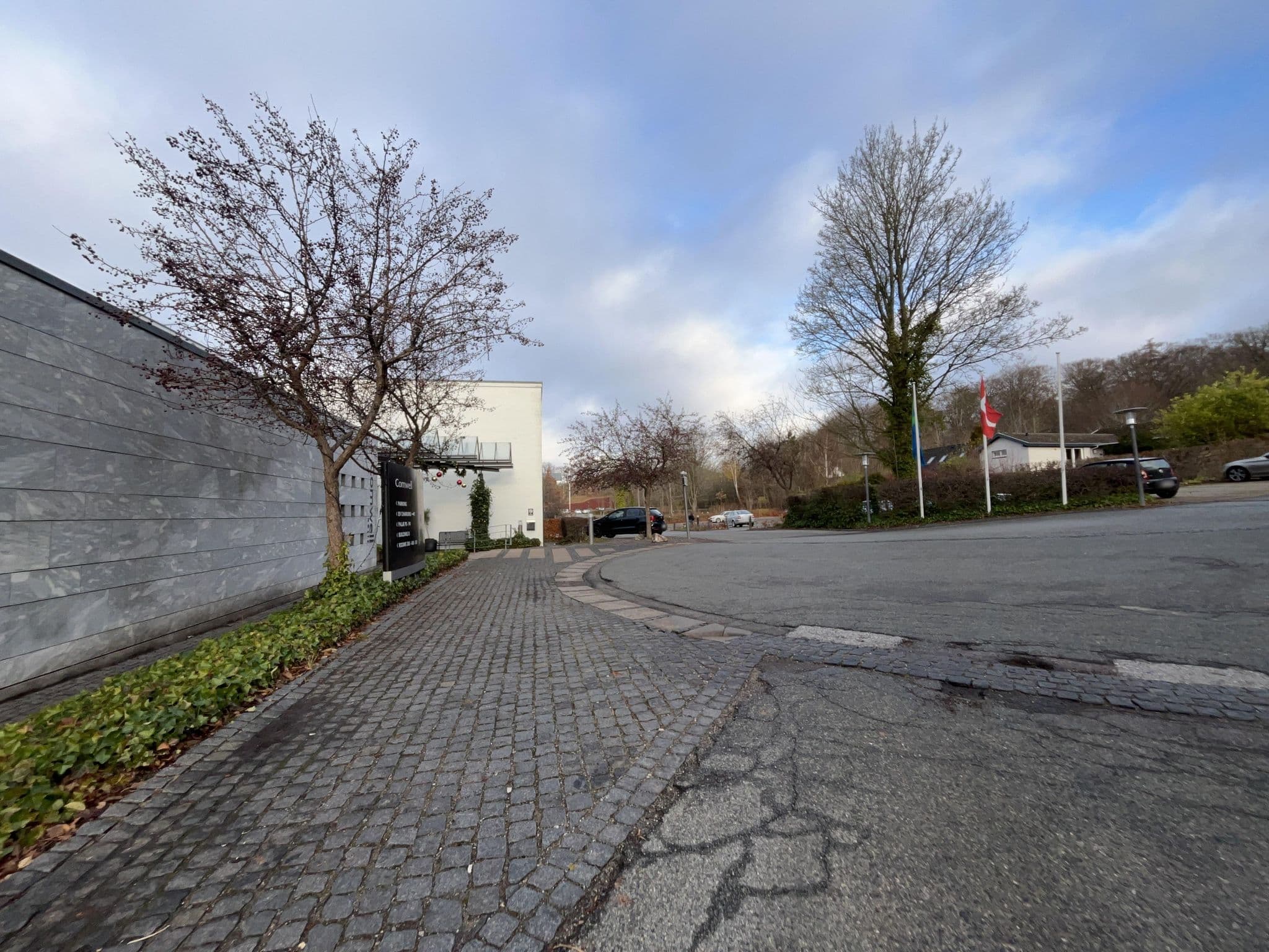 Street view near Comwell Holte, Birkerød — © fod (CC BY-SA · Mapillary)
