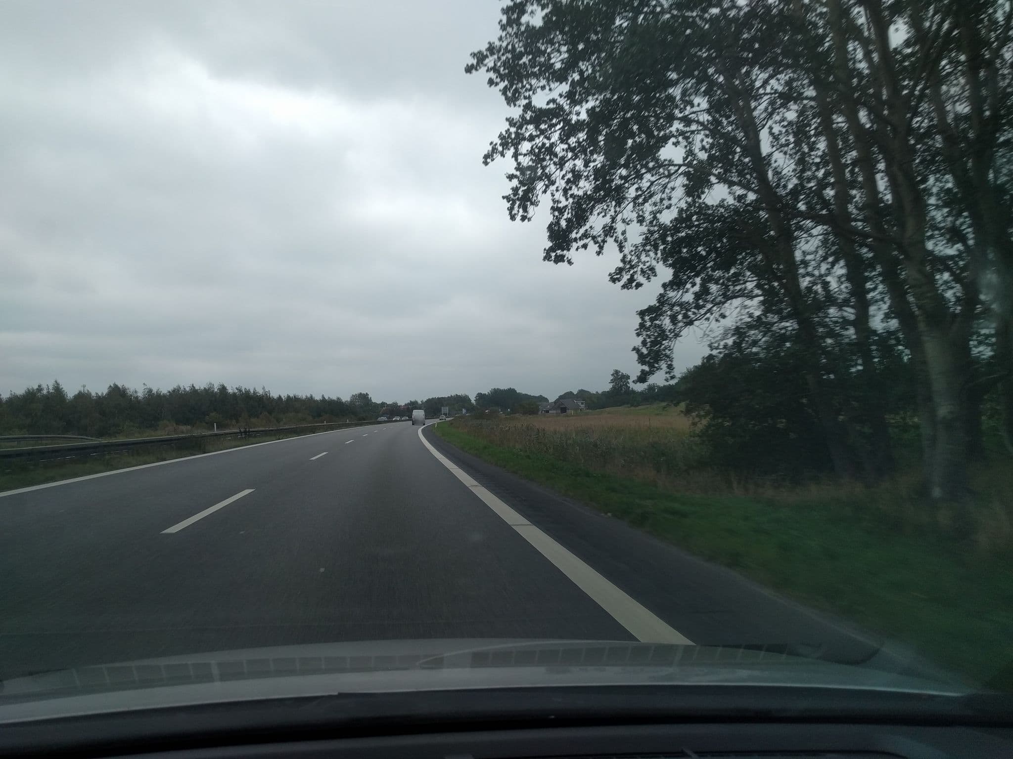 Street view near Rødhøjlund Skov naturlejrplads, Korsør — © mszilas (CC BY-SA · Mapillary)