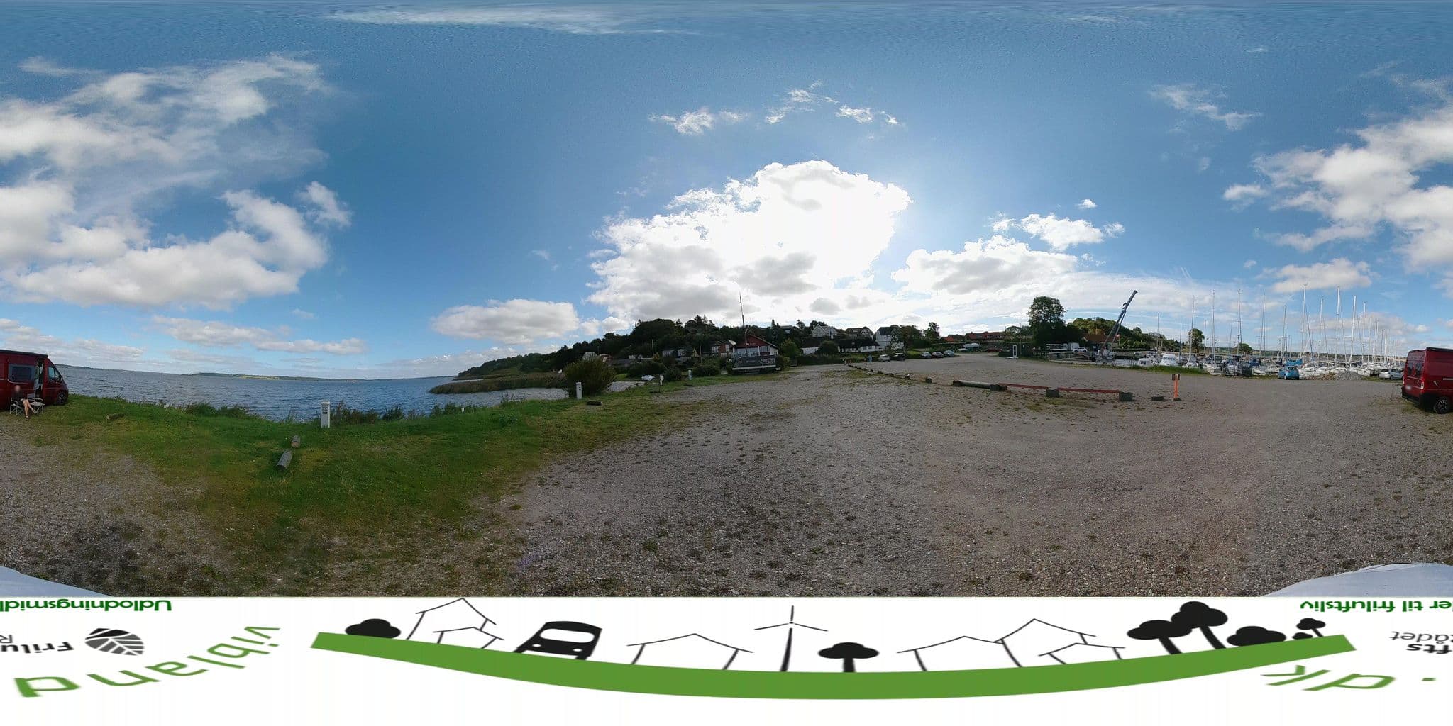 Street view near Hjarbæk Havn, Løgstrup — © jenspeterhansen (CC BY-SA · Mapillary)