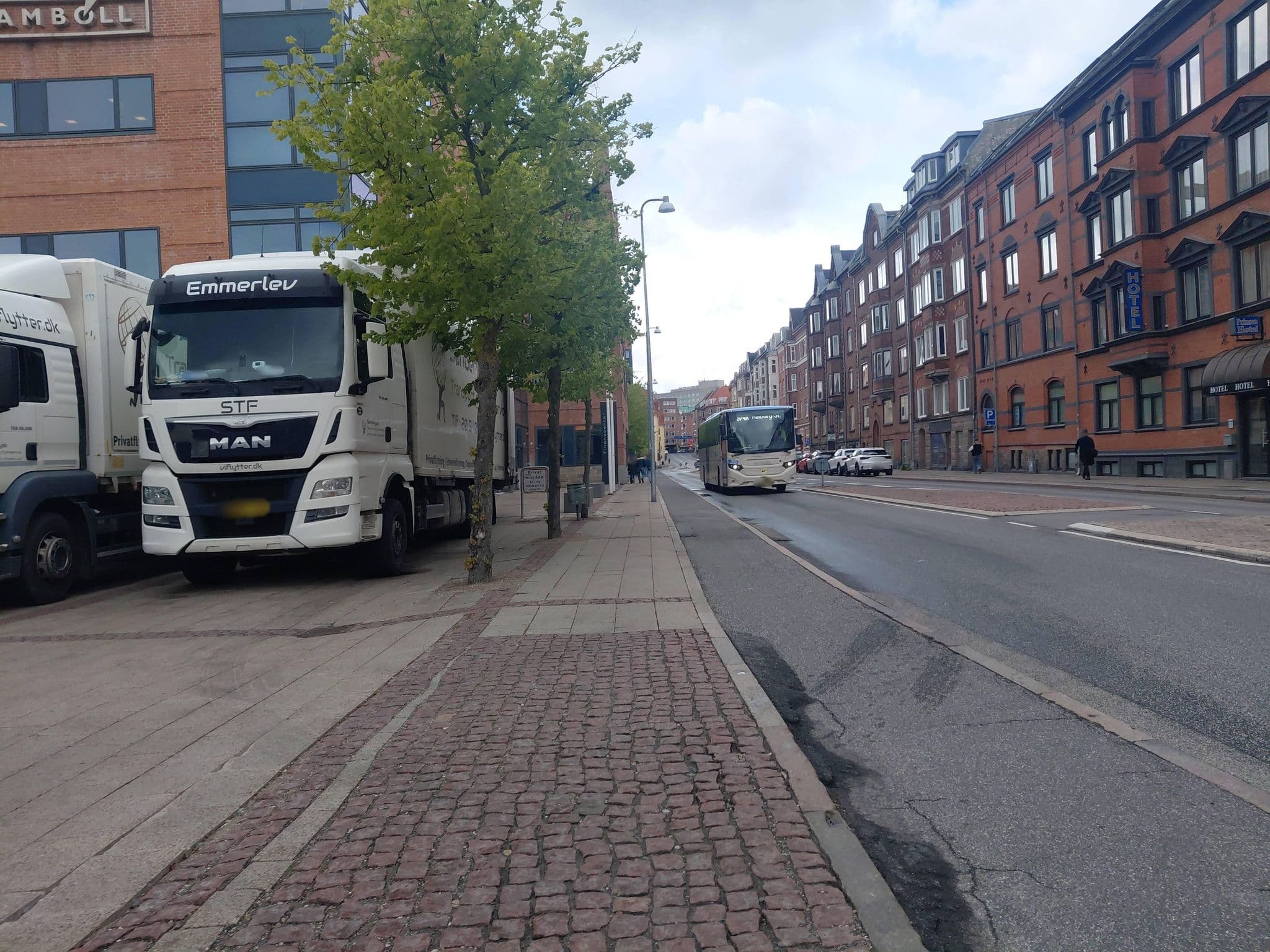Street view near Prinsen Hotel, Aalborg — © beer119 (CC BY-SA · Mapillary)