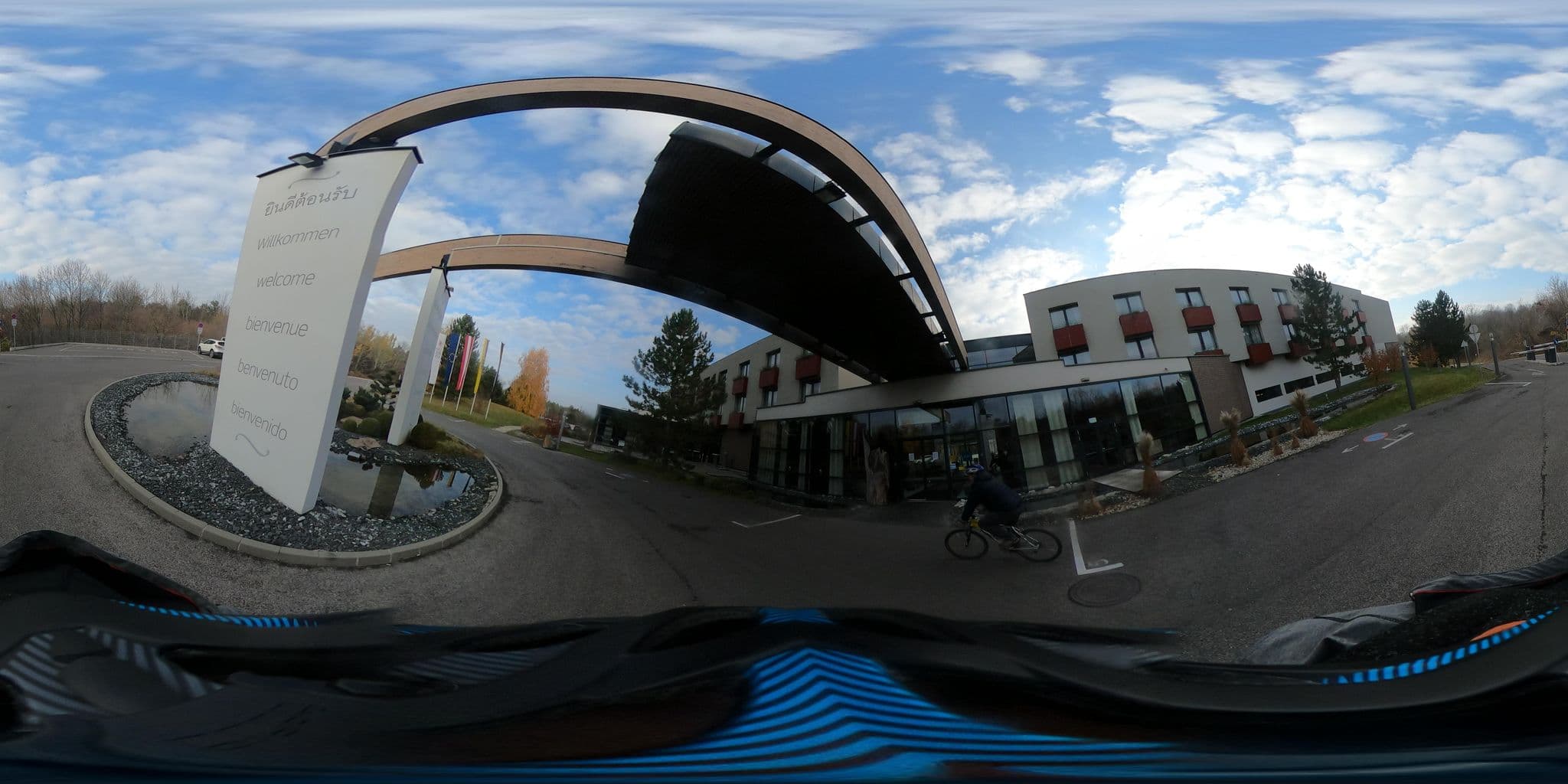 Street view near Hotel Linsberg Asia, Bad Erlach — © consens_verkehrsplanung (CC BY-SA · Mapillary)