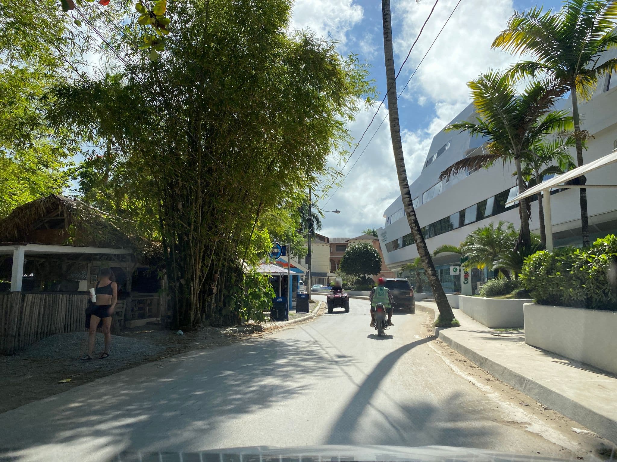 Street view near Hotel Puerto Plaza, Las Terrenas — © kaartcam (CC BY-SA · Mapillary)