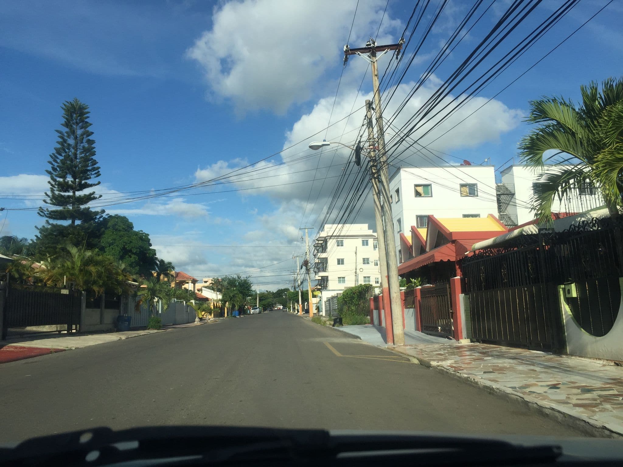 Street view near Casa, Santiago de los Caballeros — © mapeosantiago (CC BY-SA · Mapillary)