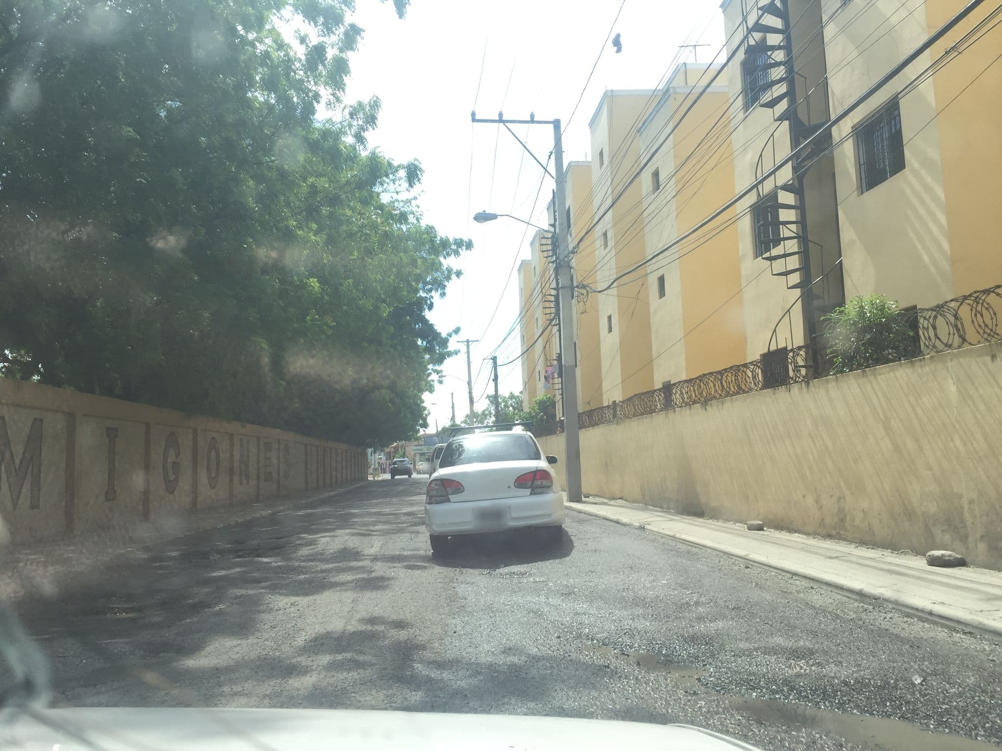 Street view near Residencial oramika, Santiago de los Caballeros — © mapeosantiago (CC BY-SA · Mapillary)