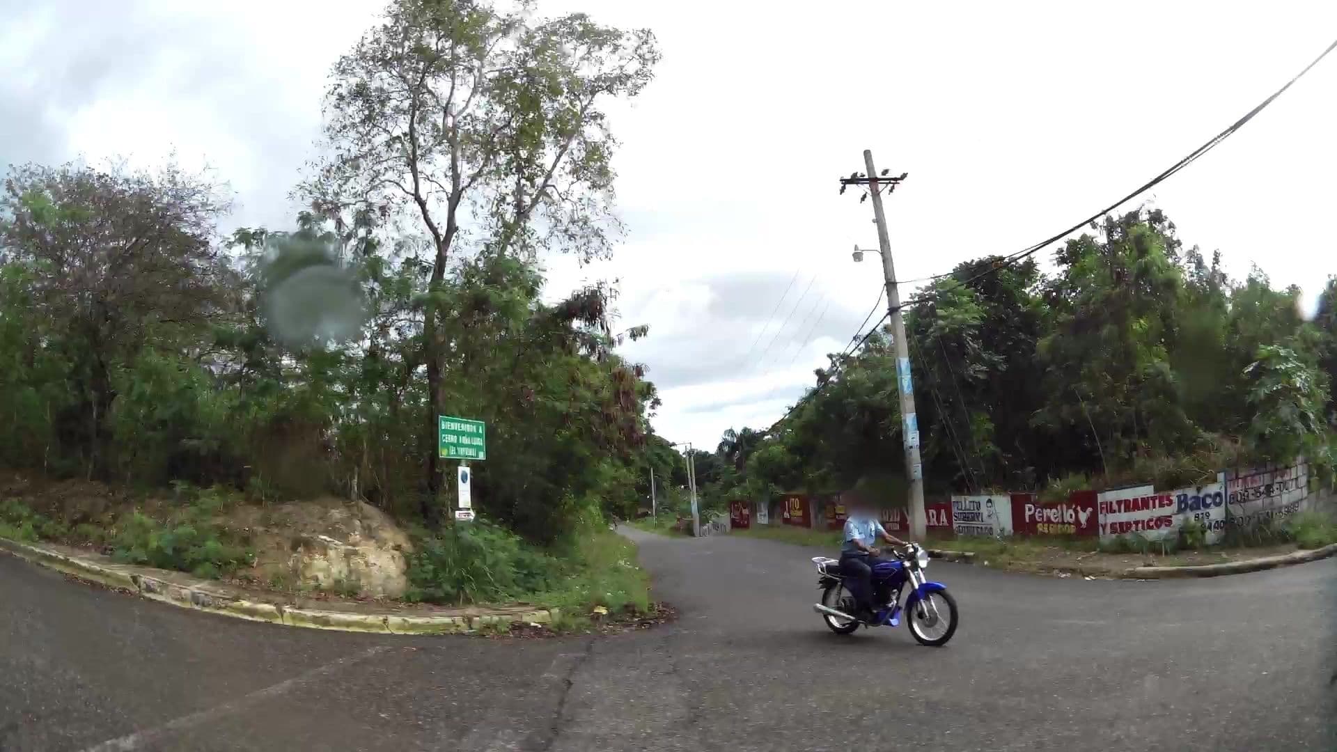 Street view near Cerros de doña Luisa, Cristo Rey