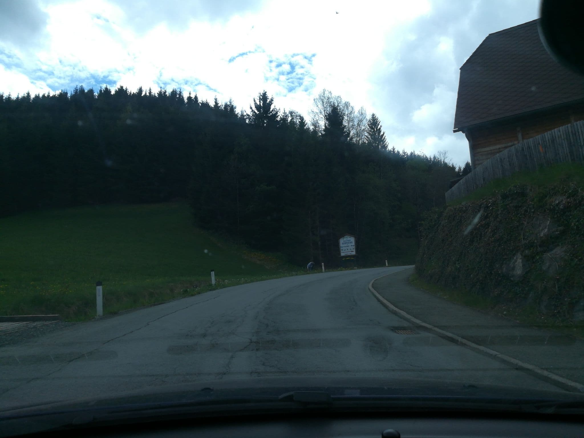 Street view near Dorfstadl Hubmann, Großlobming — © blubbel (CC BY-SA · Mapillary)