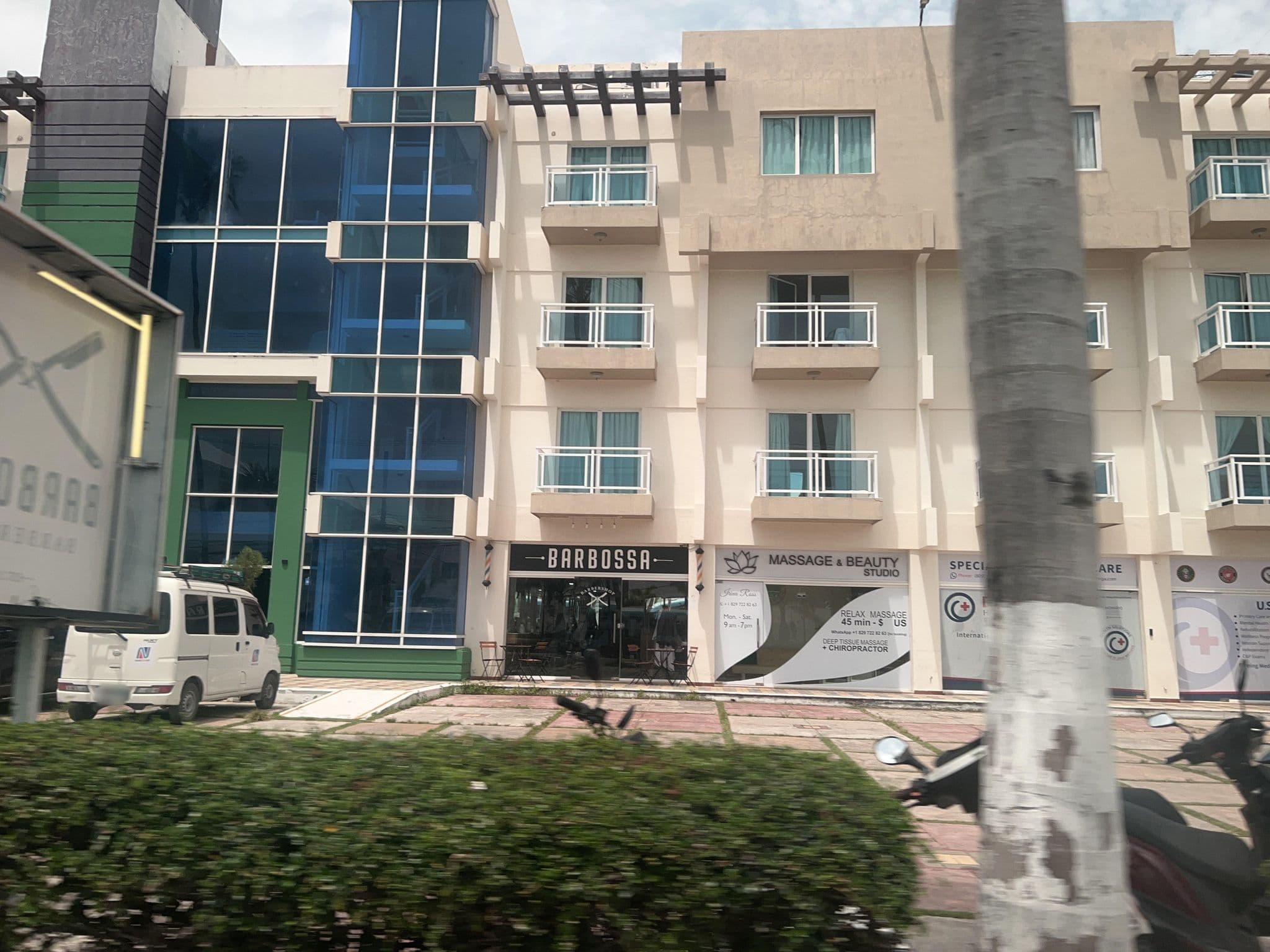 Street view near Green Coast hotel, Punta Cana — © cubanoboi (CC BY-SA · Mapillary)