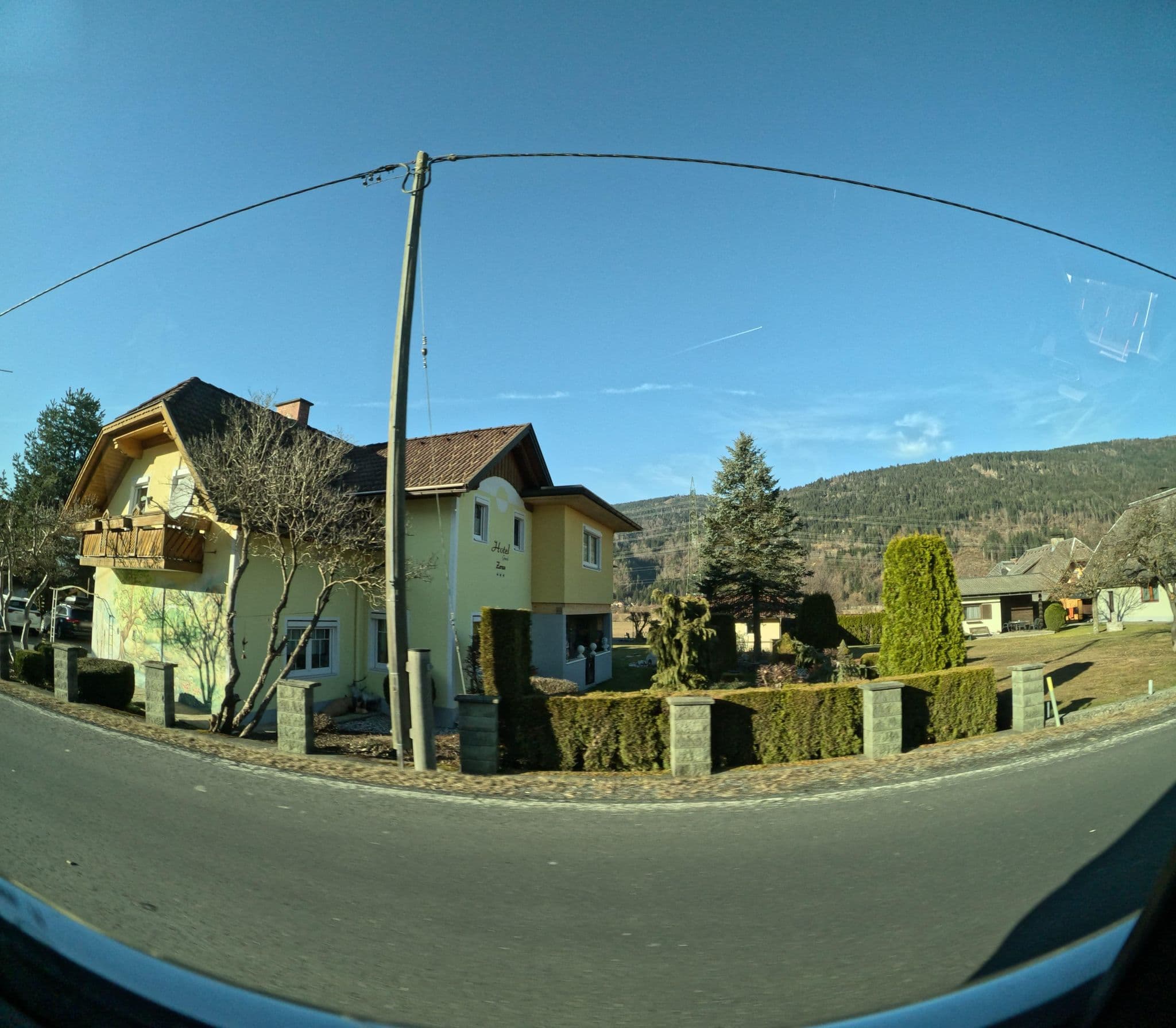 Street view near Hotel Garni Zerza, Hermagor — © erias (CC BY-SA · Mapillary)