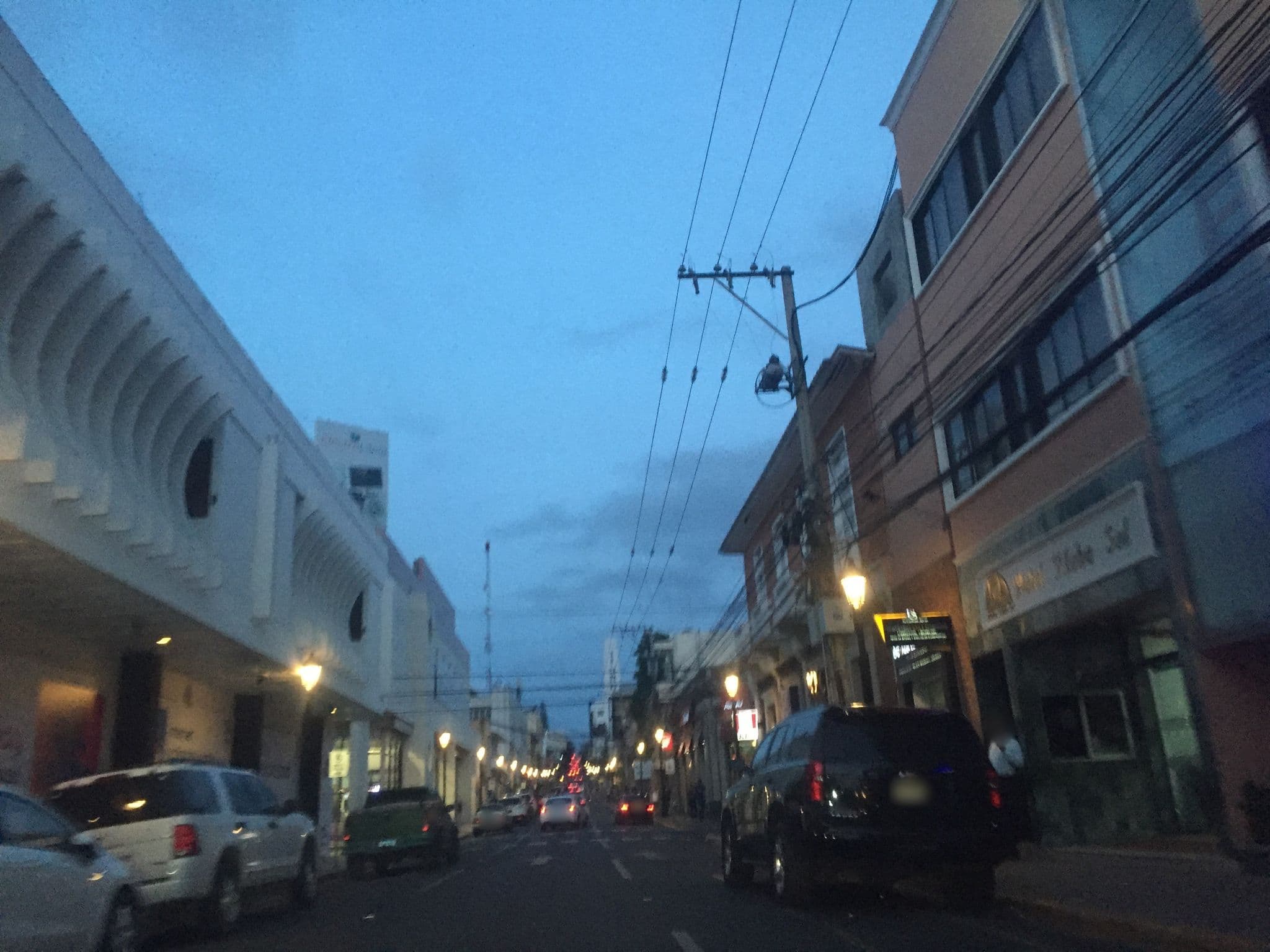 Street view near Hotel Aloha Sol, Santiago de los Caballeros — © mapeosantiago (CC BY-SA · Mapillary)