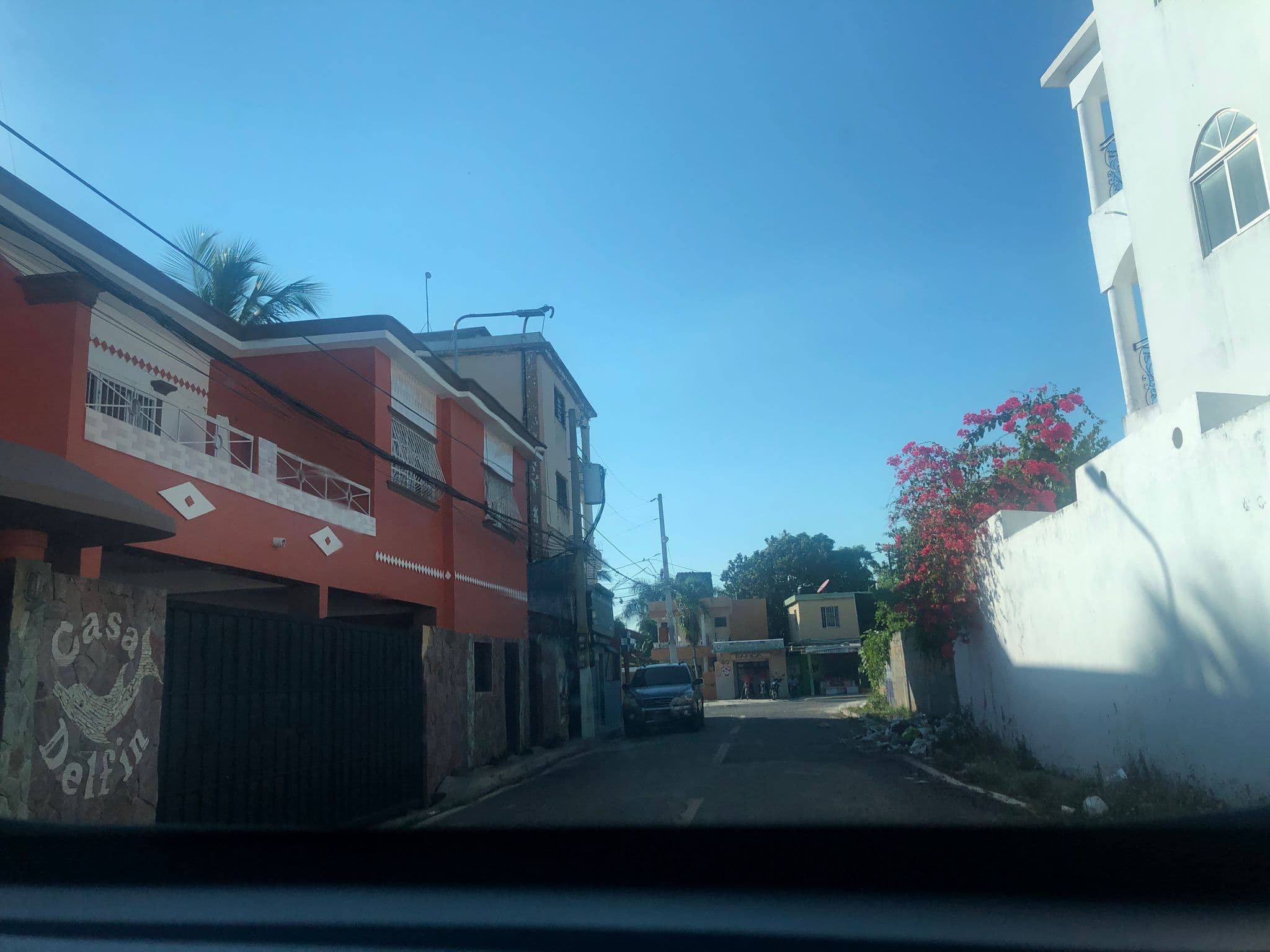 Street view near Villa Capri, Boca Chica — © elissalant (CC BY-SA · Mapillary)
