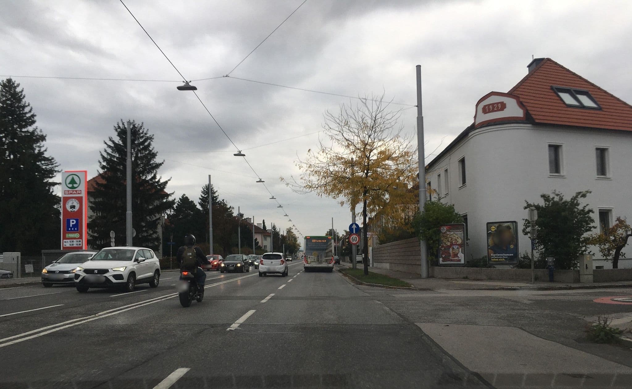 Street view near Hotel Muse, Stattersdorf — © istefanos (CC BY-SA · Mapillary)