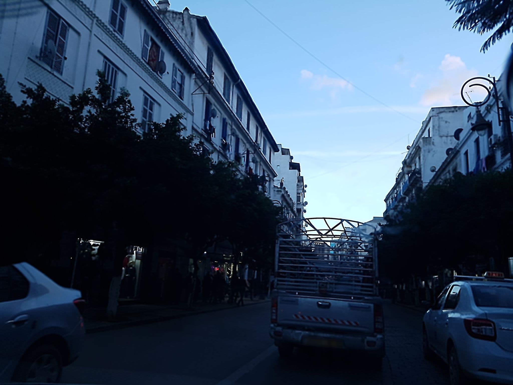 Street view near Hôtel du Moulin, Algiers — © daoudyezri (CC BY-SA · Mapillary)