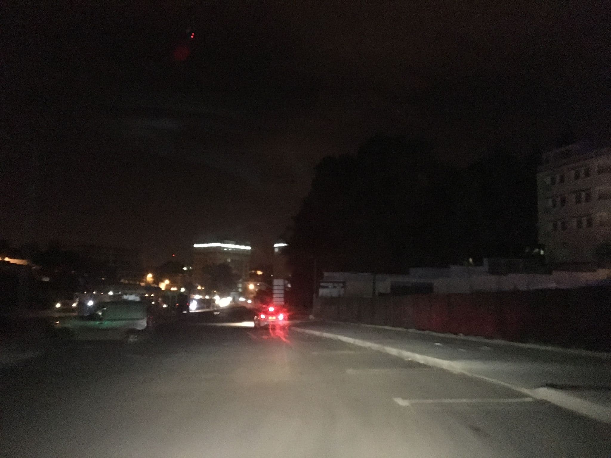 Street view near Hôtel du val, Birkhadem — © daoudyezri (CC BY-SA · Mapillary)