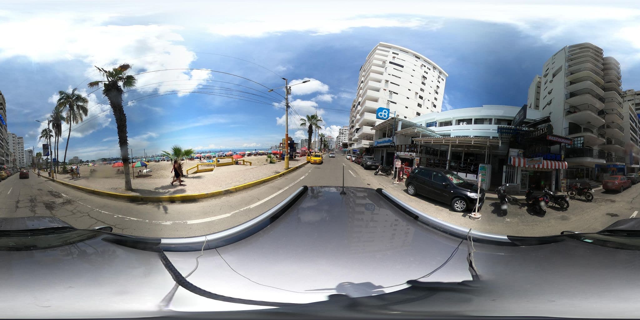 Street view near Hotel El Carruaje, Salinas — © kaart_2 (CC BY-SA · Mapillary)