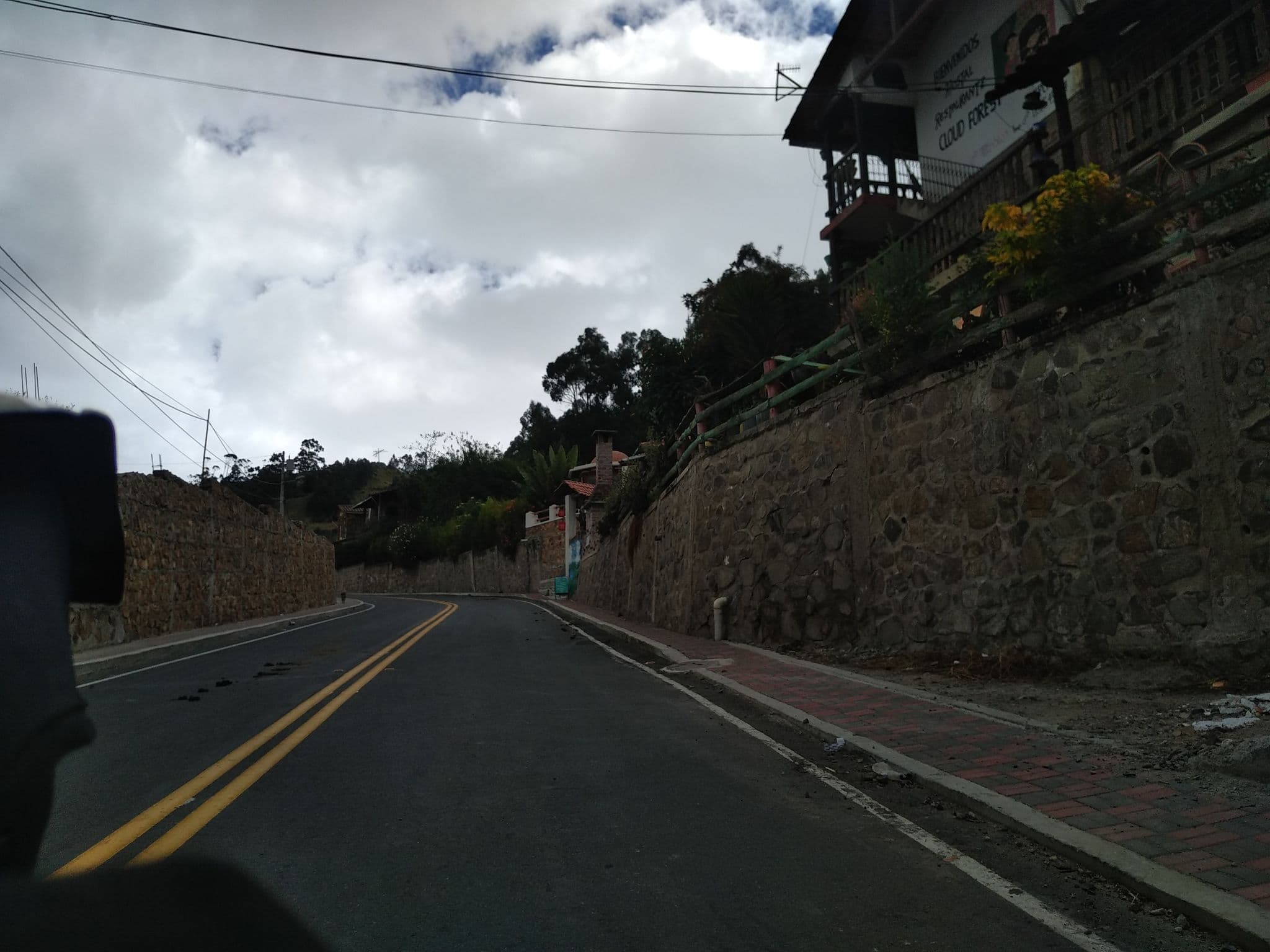 Street view near Hostal Cloud Forest, Saquisilí — © nomadmapper (CC BY-SA · Mapillary)