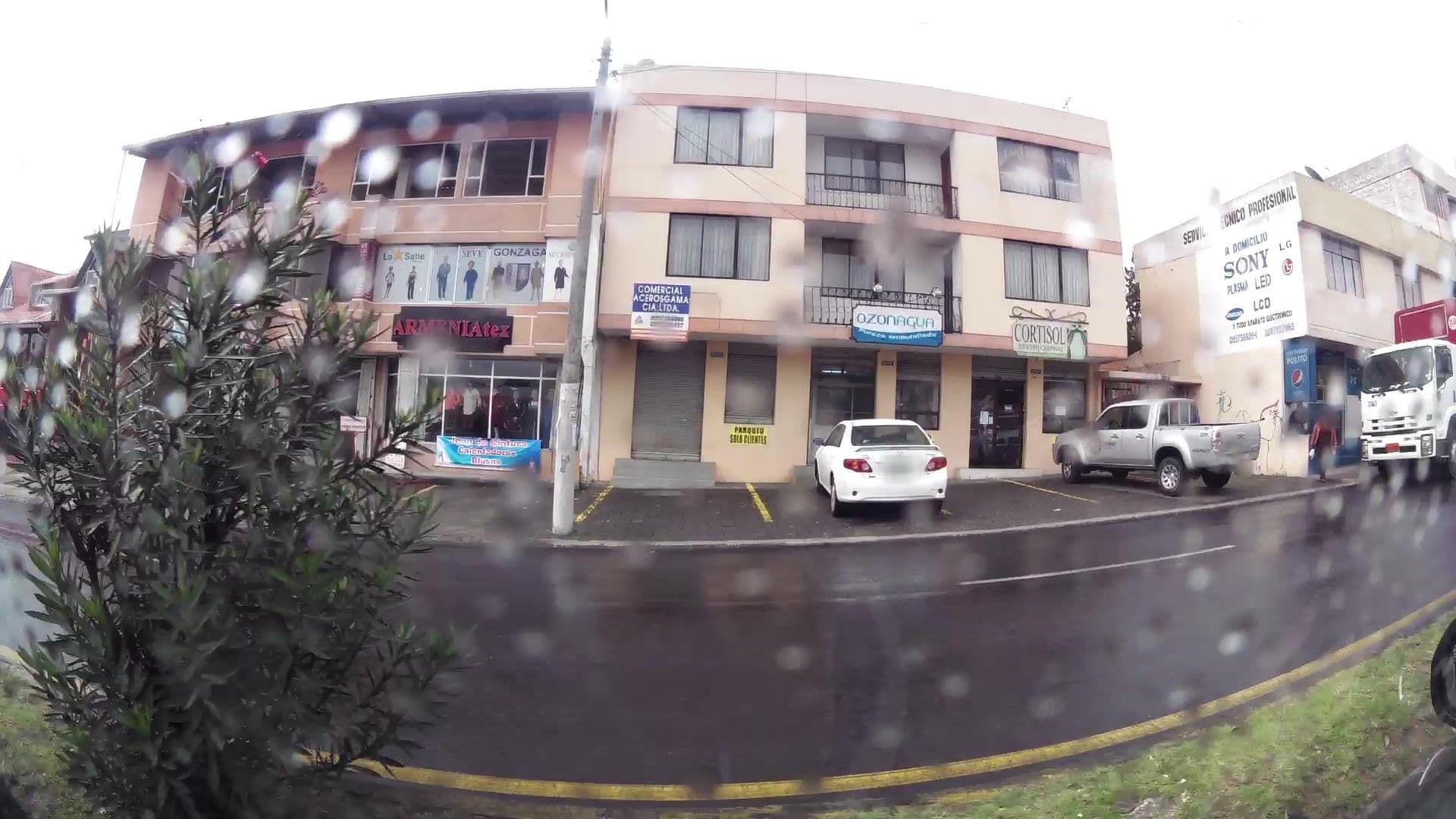 Street view near Juan Pablo II, Sangolquí — © kaartcam (CC BY-SA · Mapillary)