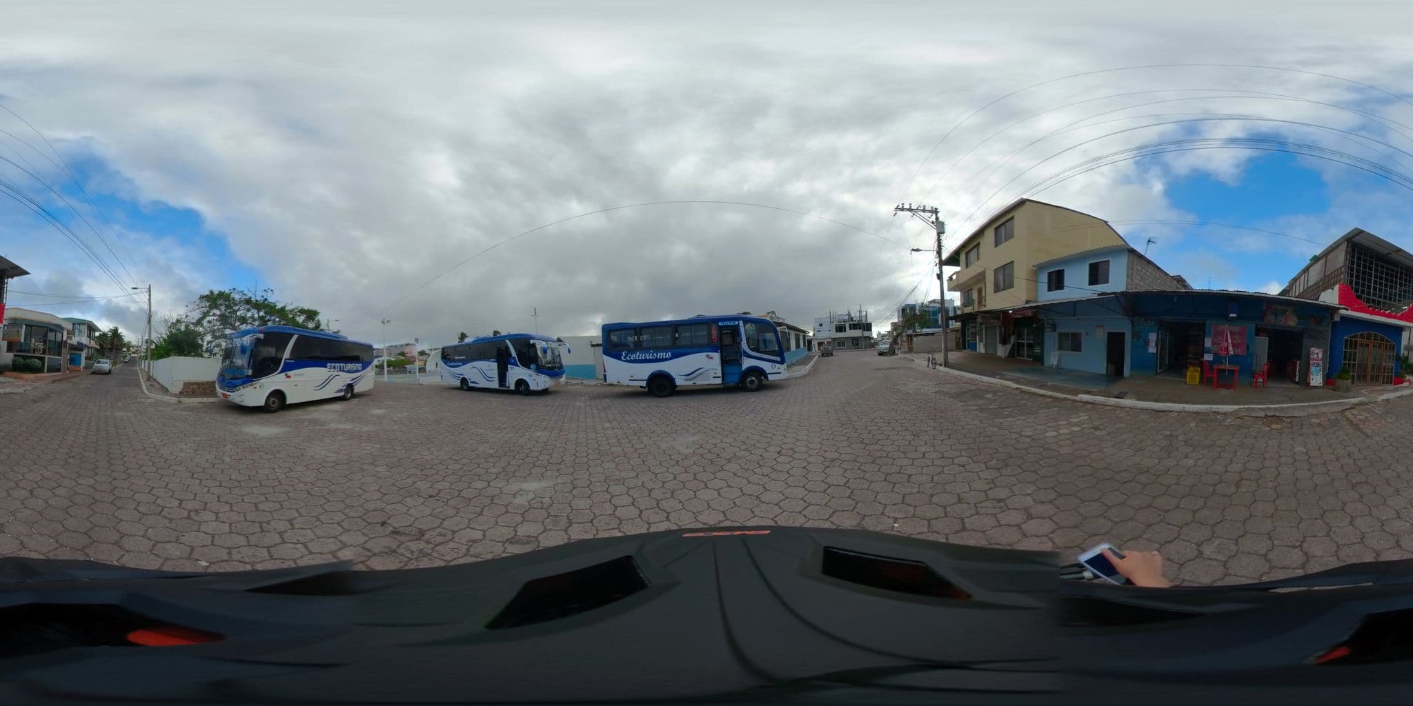 Street view near Blue Marlin Hotel, Puerto Baquerizo Moreno — © sdanielzer (CC BY-SA · Mapillary)