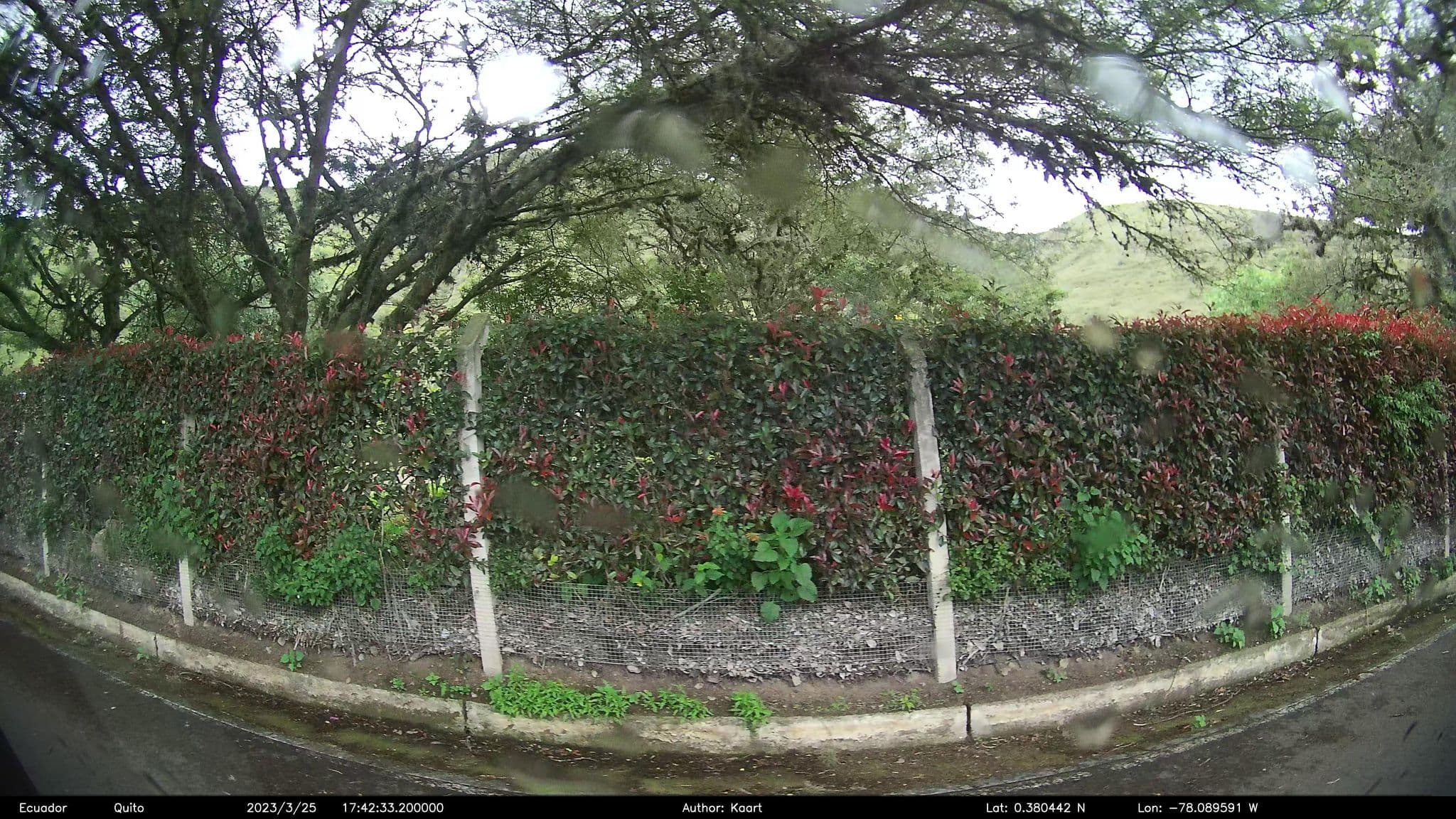 Street view near Finca Sommerwind, Ibarra — © kaart_2 (CC BY-SA · Mapillary)