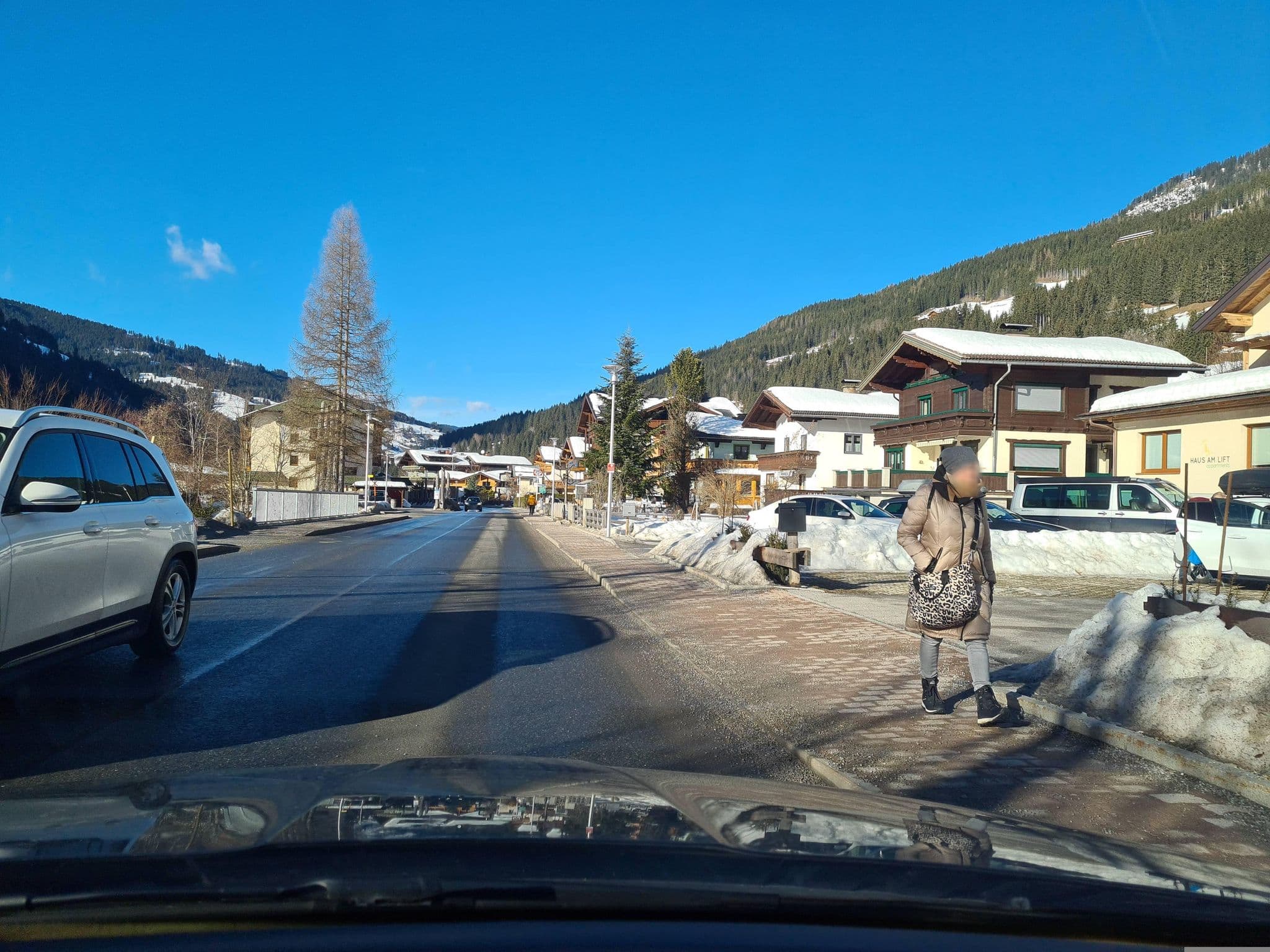 Street view near Pension Baldauf, Hof — © schermy_at (CC BY-SA · Mapillary)