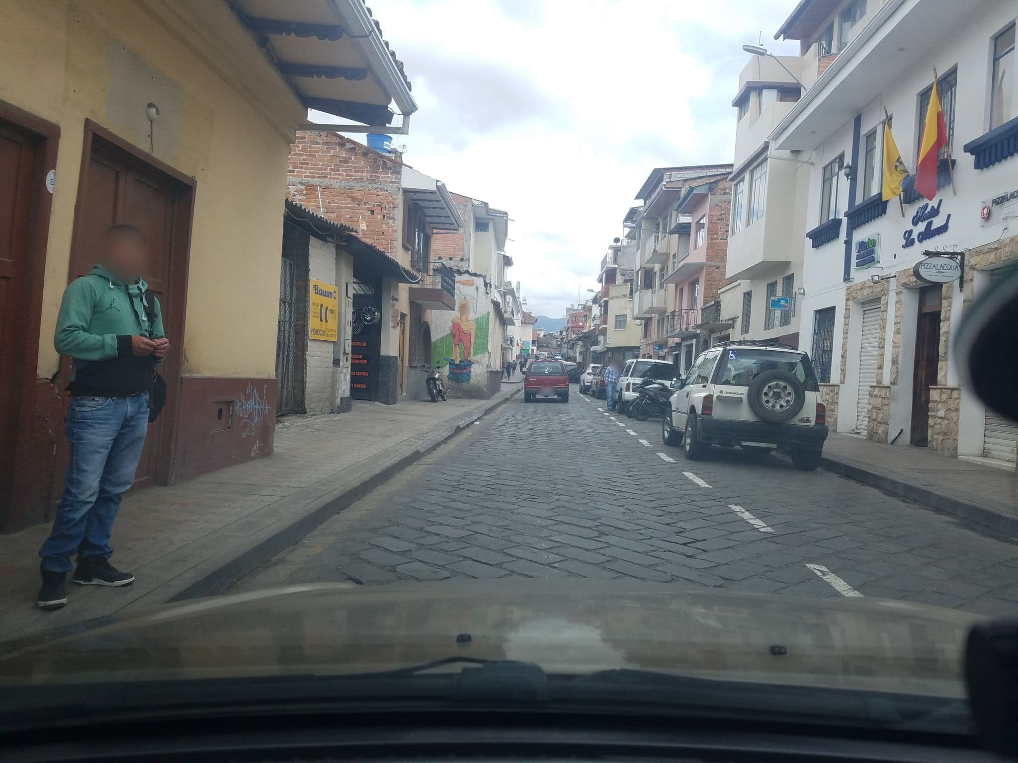Street view near Hostal La Merced, Cuenca