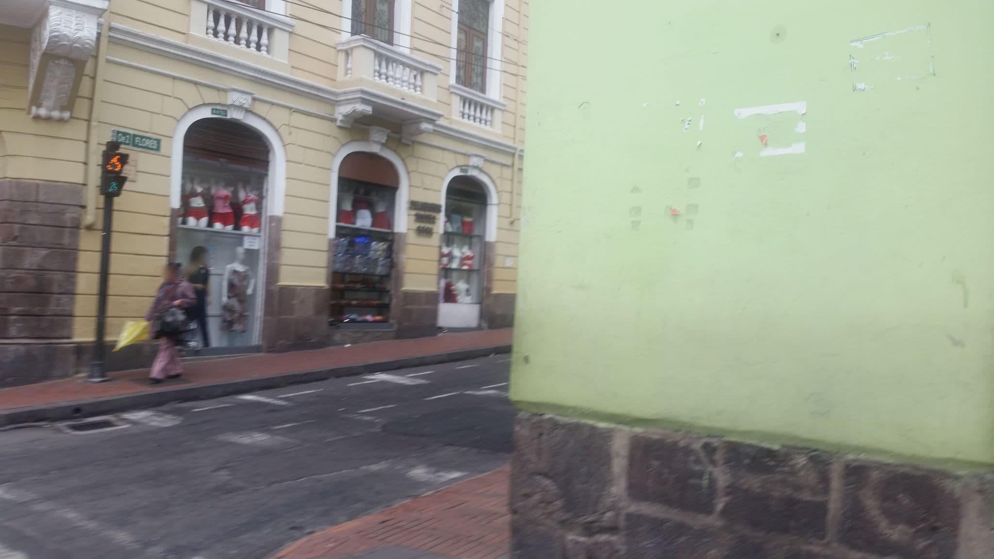 Street view near Hostal San Agustin, Quito