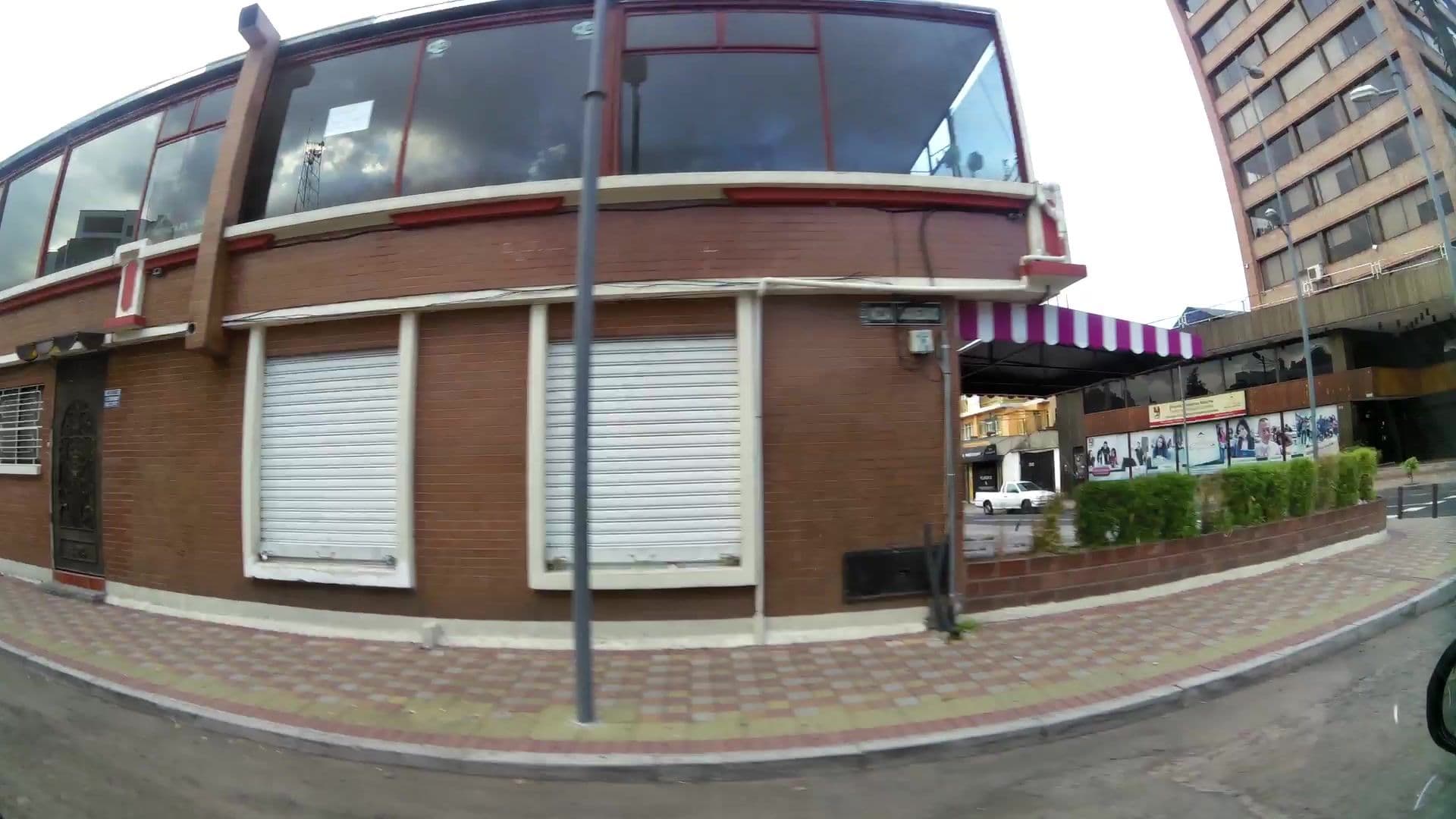 Street view near Hostal de la Reina, Quito — © kaartcam (CC BY-SA · Mapillary)