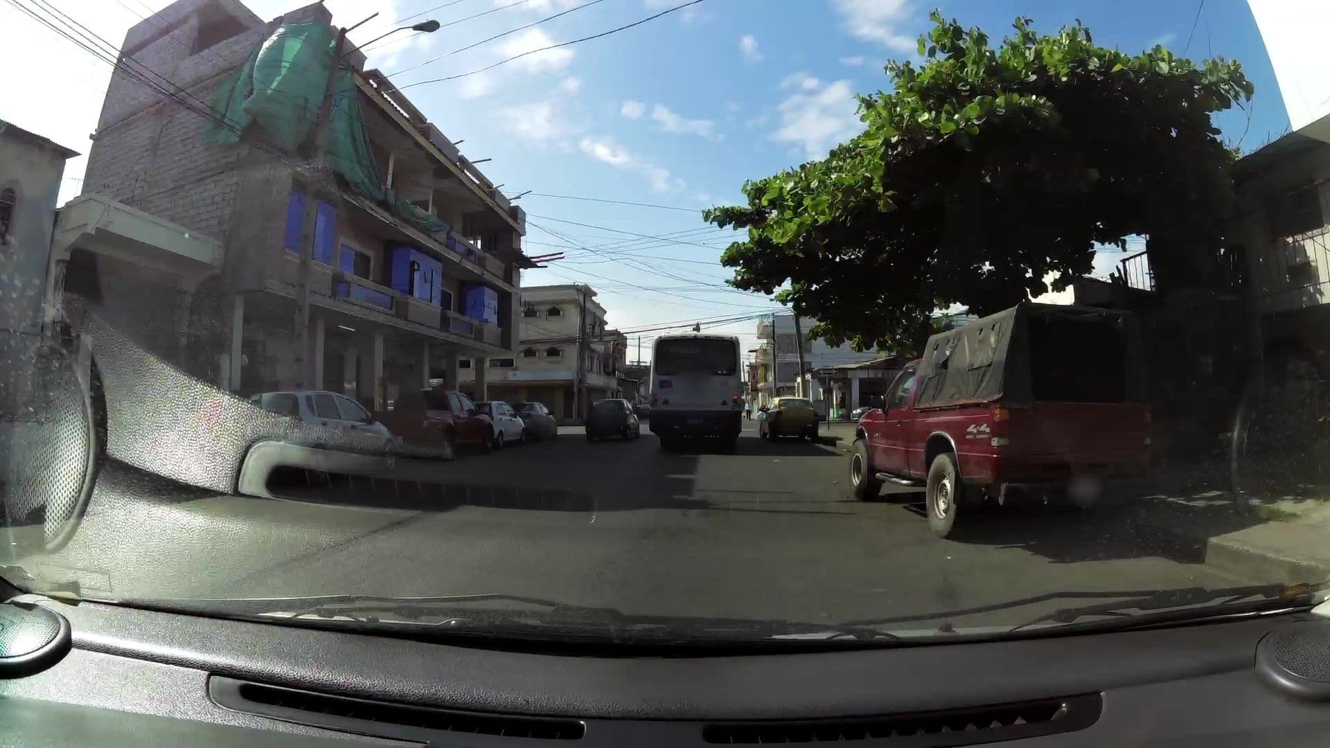 Street view near Janira's House, Guayaquil