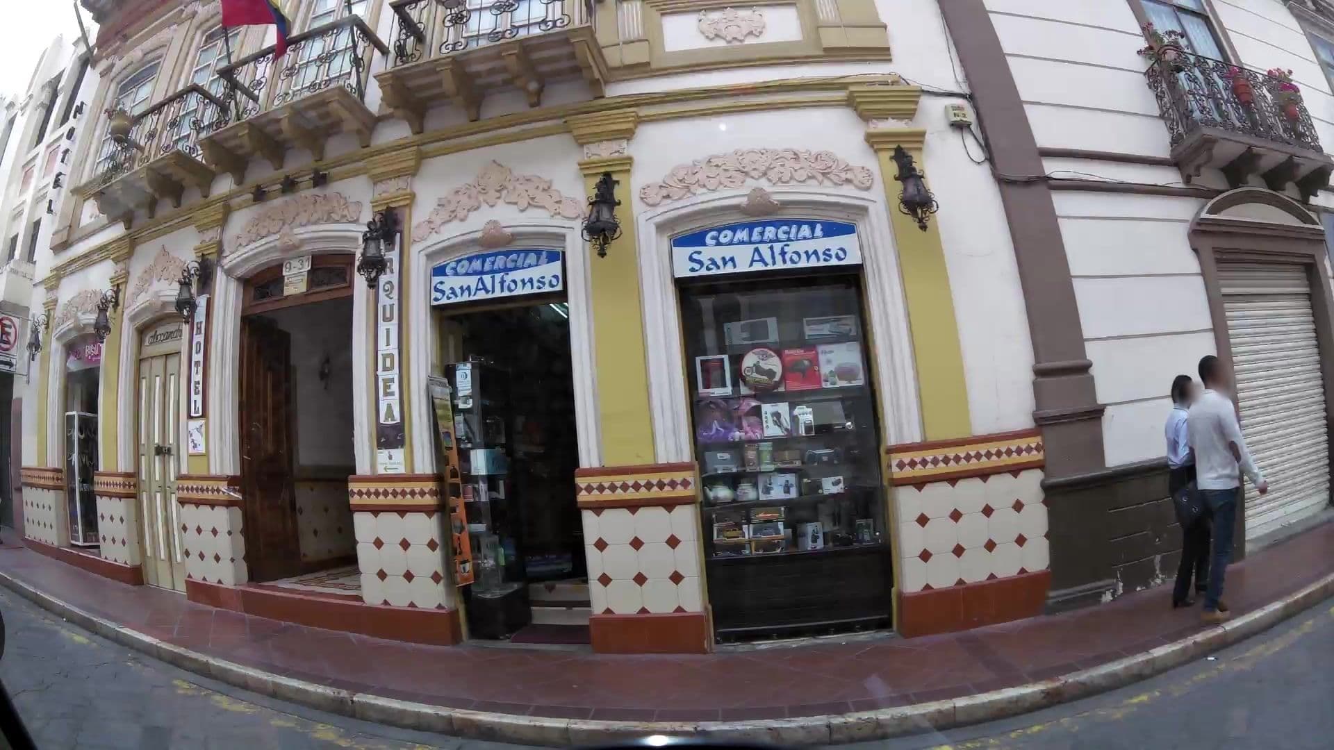Street view near Hotel la Orquidea, Cuenca