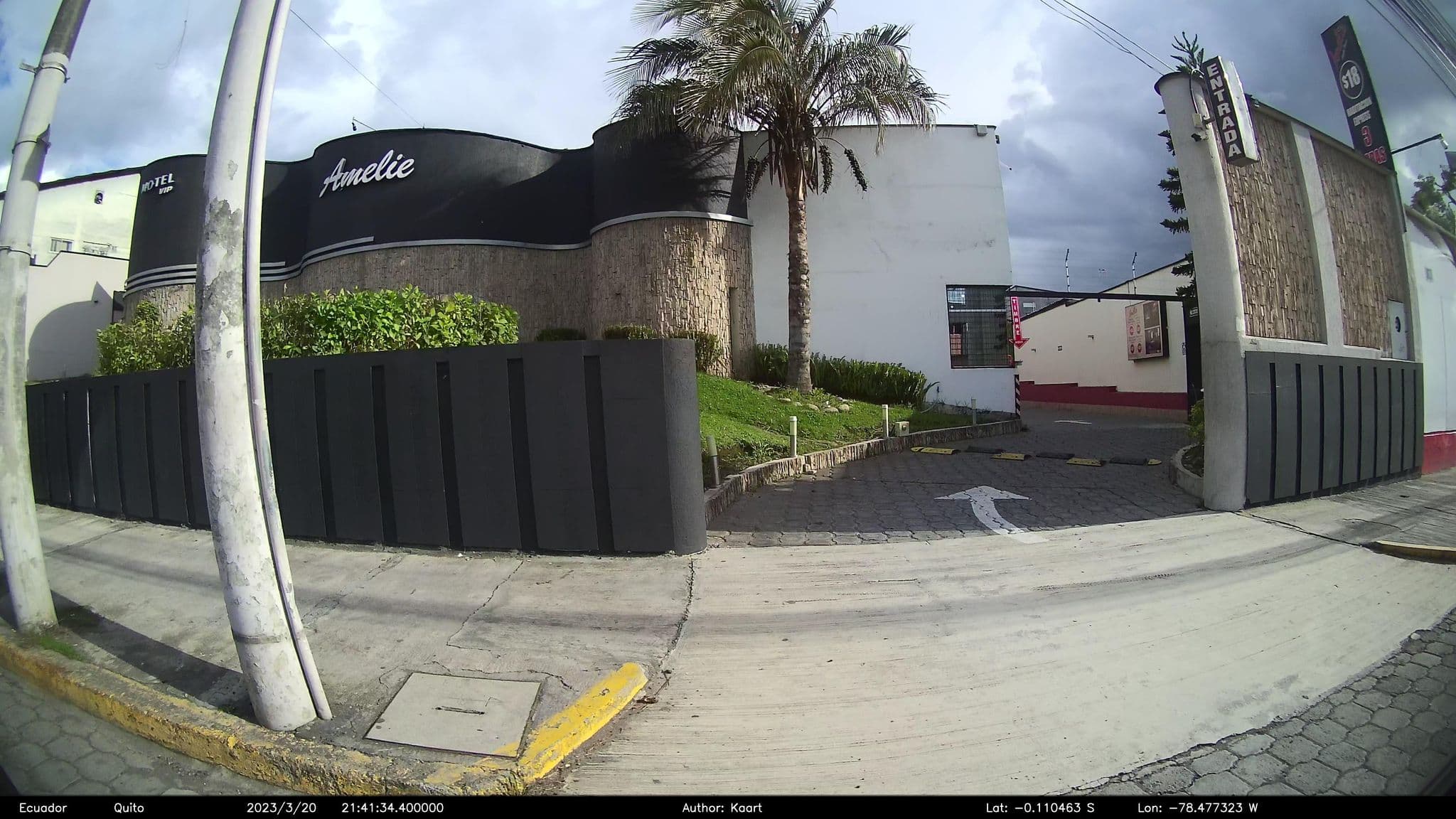 Street view near Amelie Déjate Llevar, Pomasqui