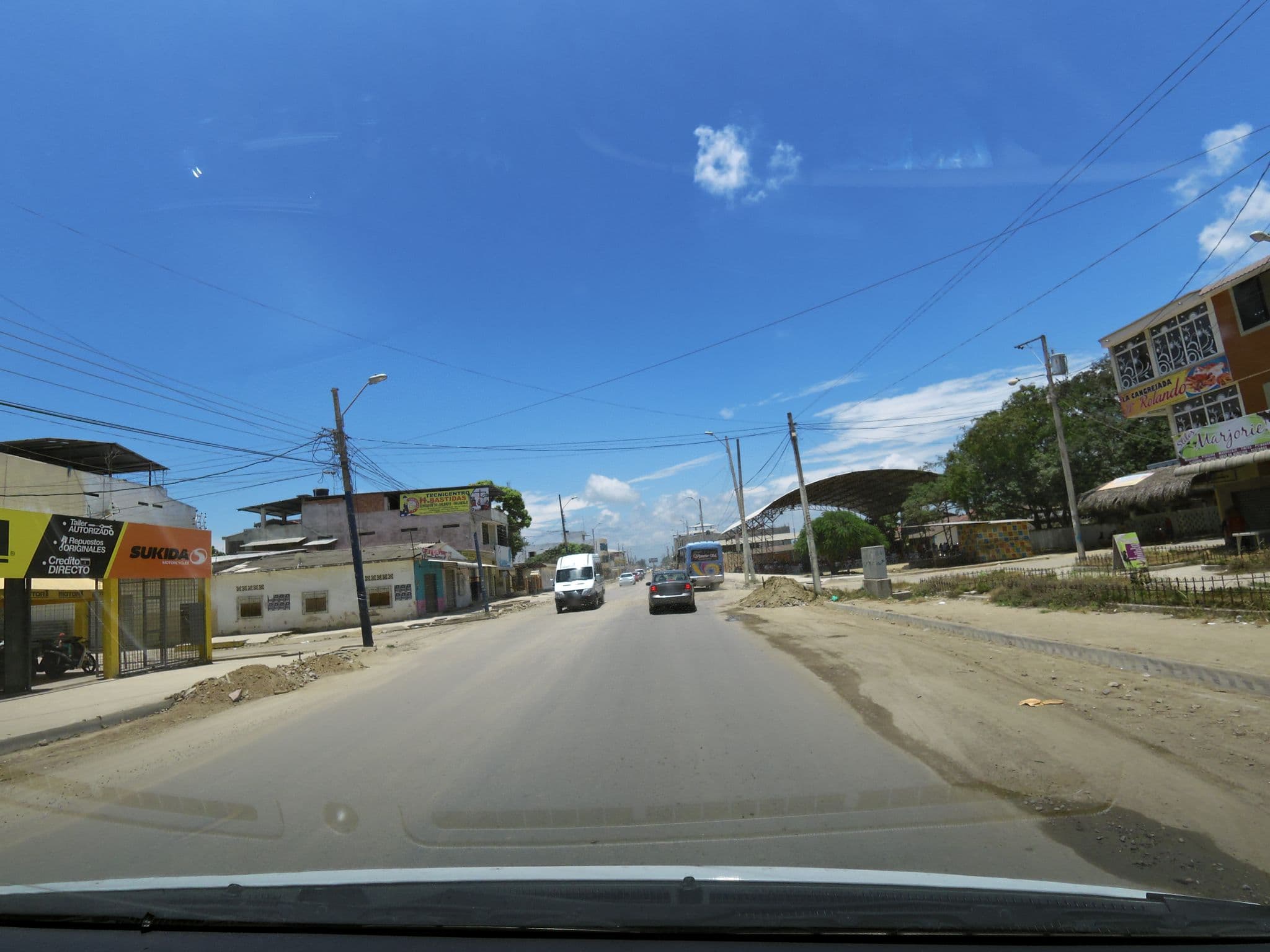Street view near Vallejo Hotel, Huaquillas — © rachblevine (CC BY-SA · Mapillary)