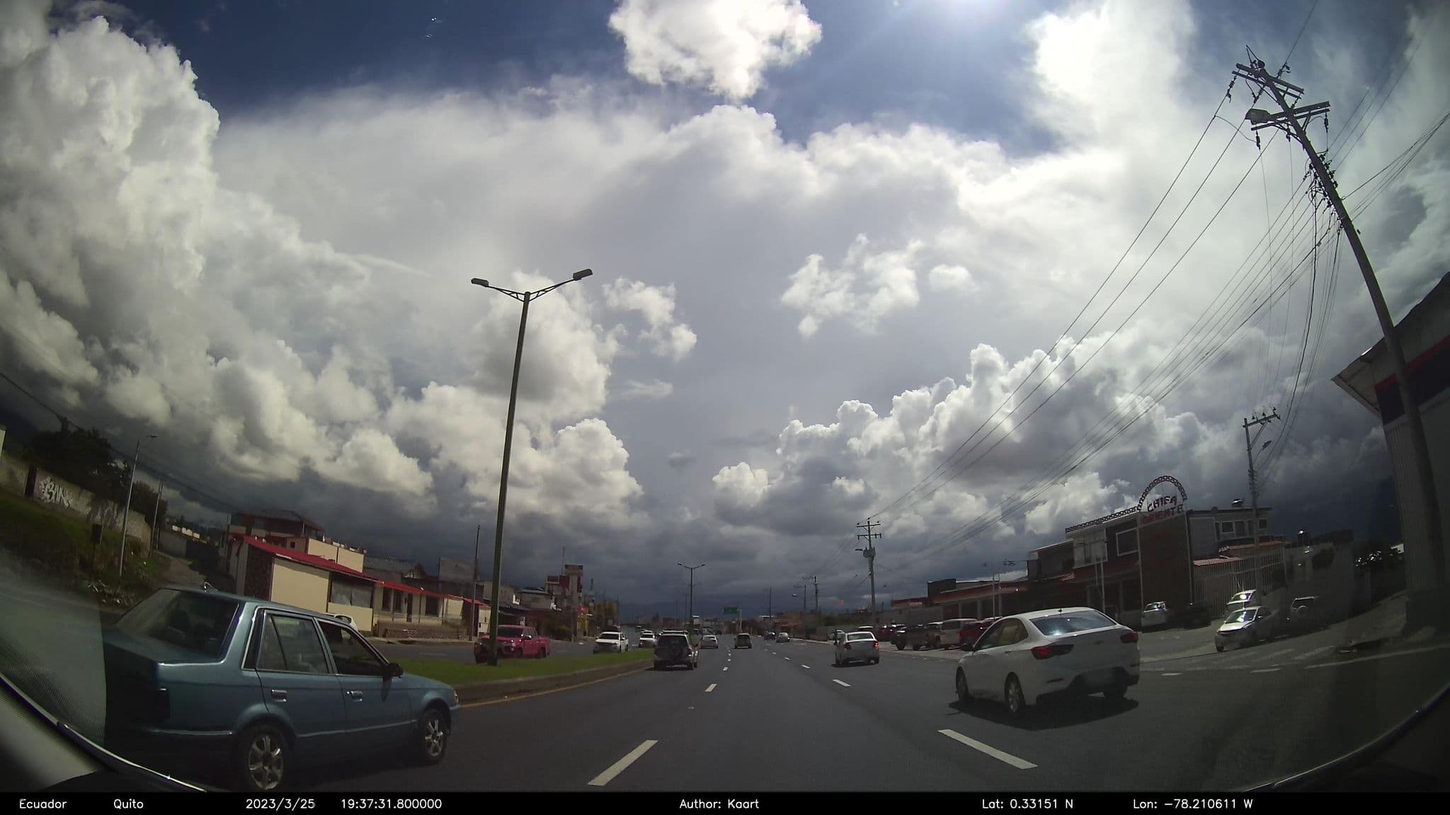 Street view near Hostal y restaurante El Arriero, Atuntaqui — © kaart_2 (CC BY-SA · Mapillary)