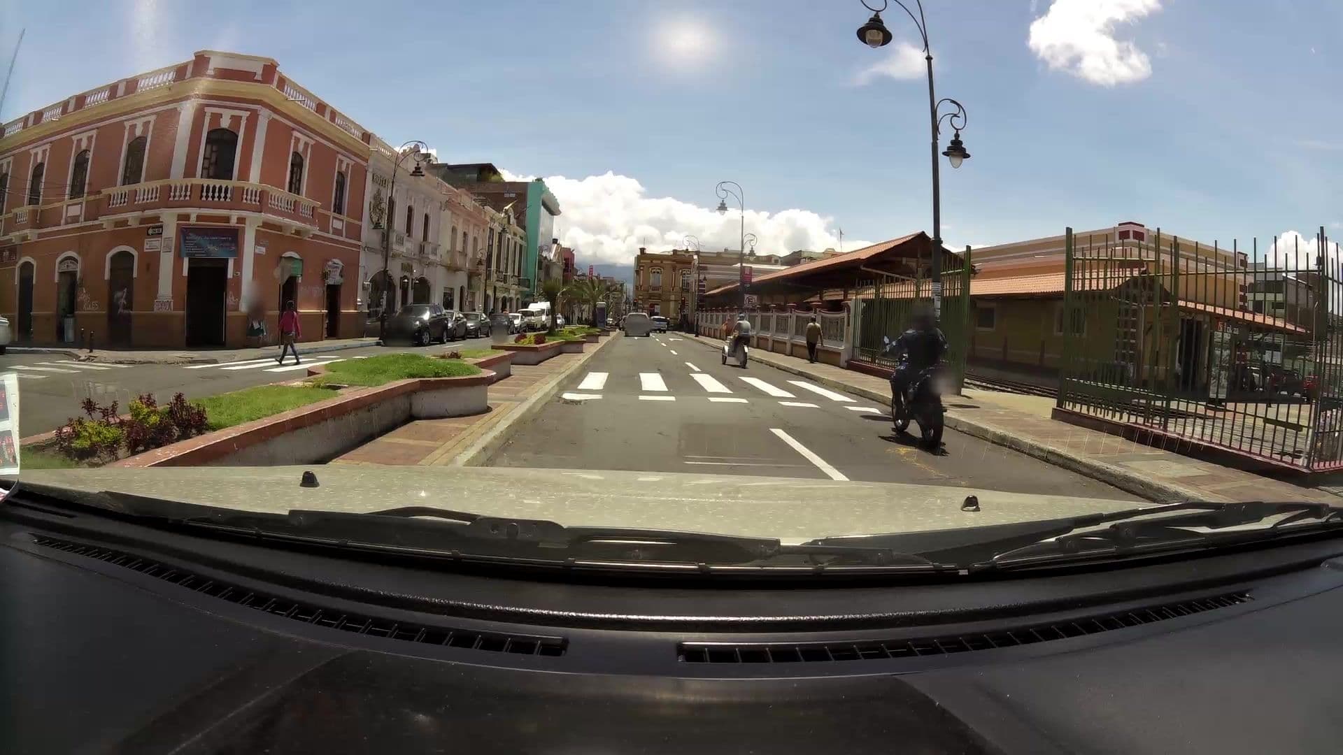 Street view near Rincon de Castilla, Riobamba — © kaartcam (CC BY-SA · Mapillary)