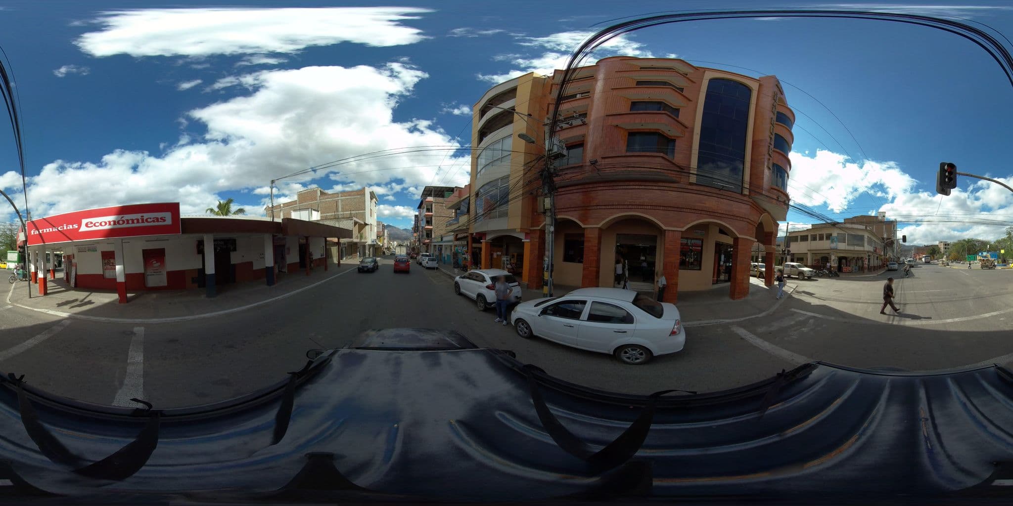 Street view near Hotel Rossana, Catamayo — © sig_eerssa (CC BY-SA · Mapillary)